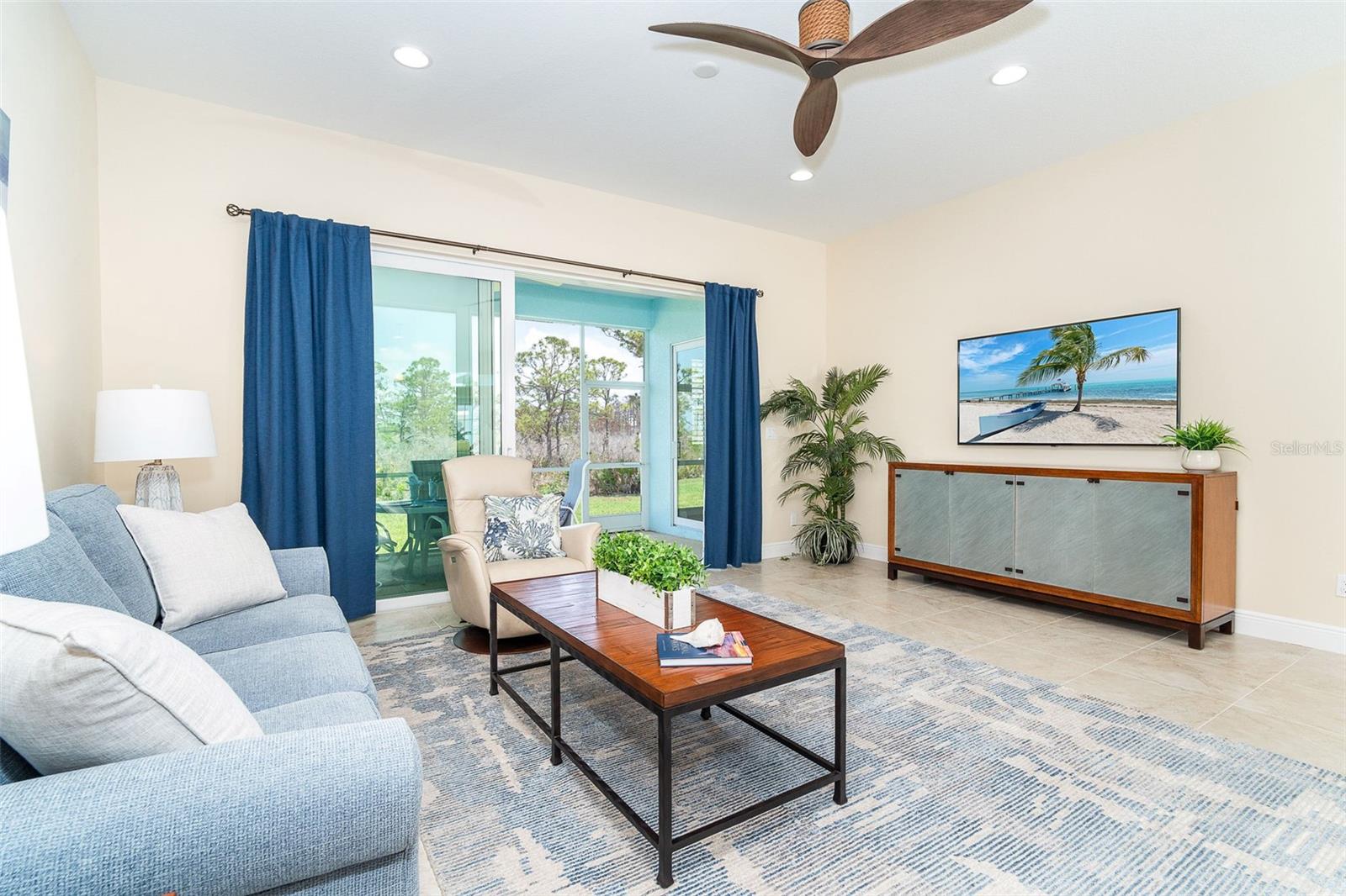 8952 SCALLOP WAY