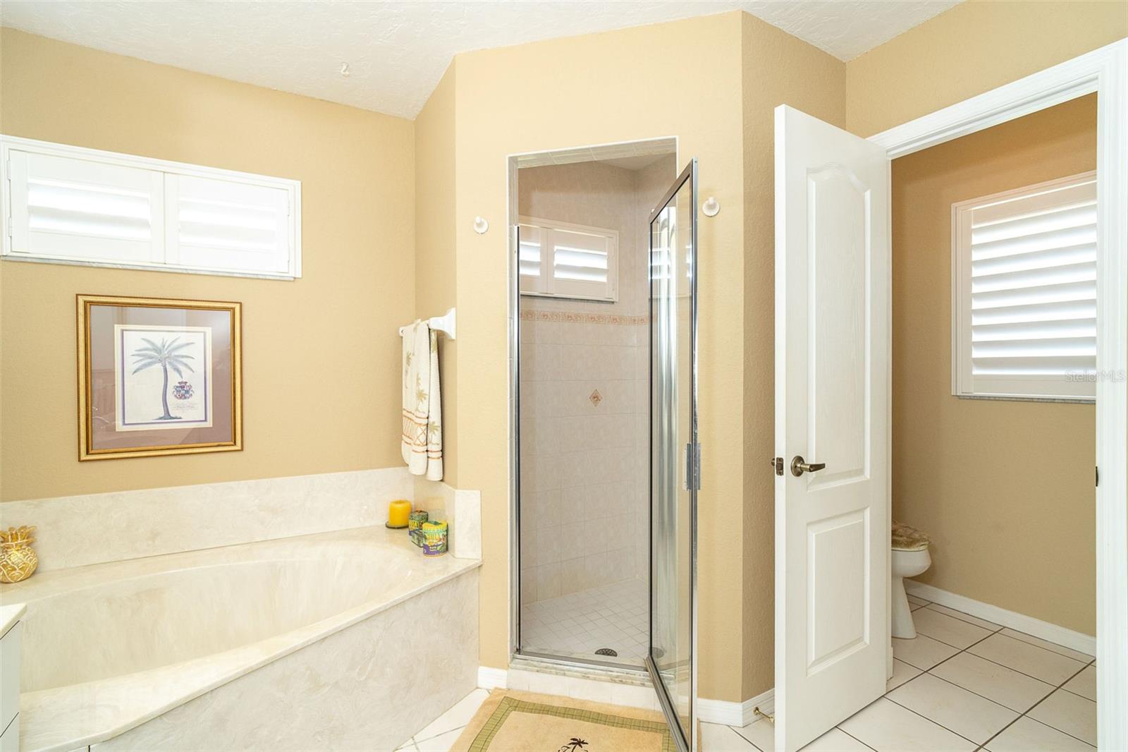 49 PERIMETER DR