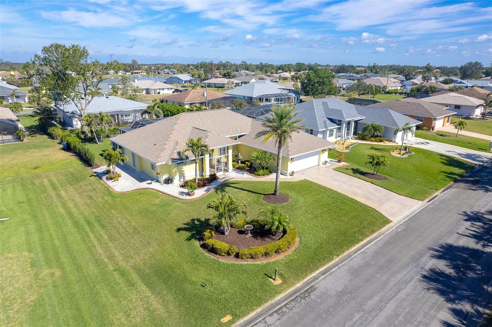 49 PERIMETER DR