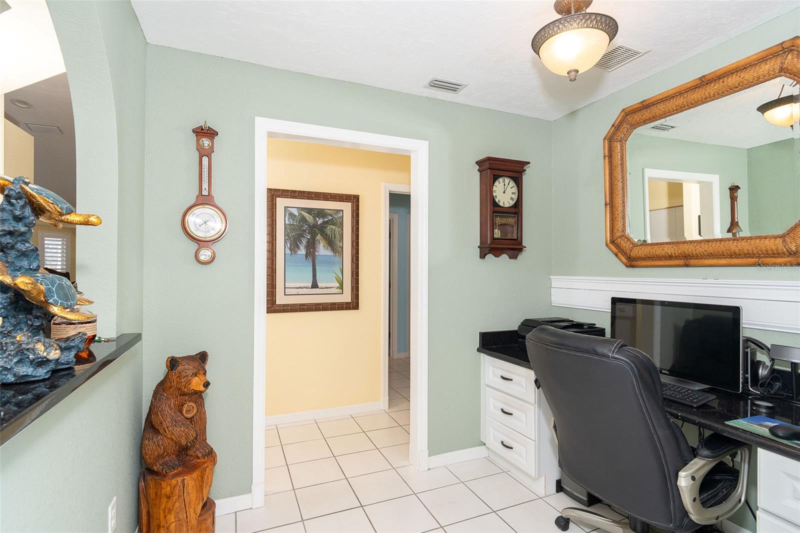 49 PERIMETER DR