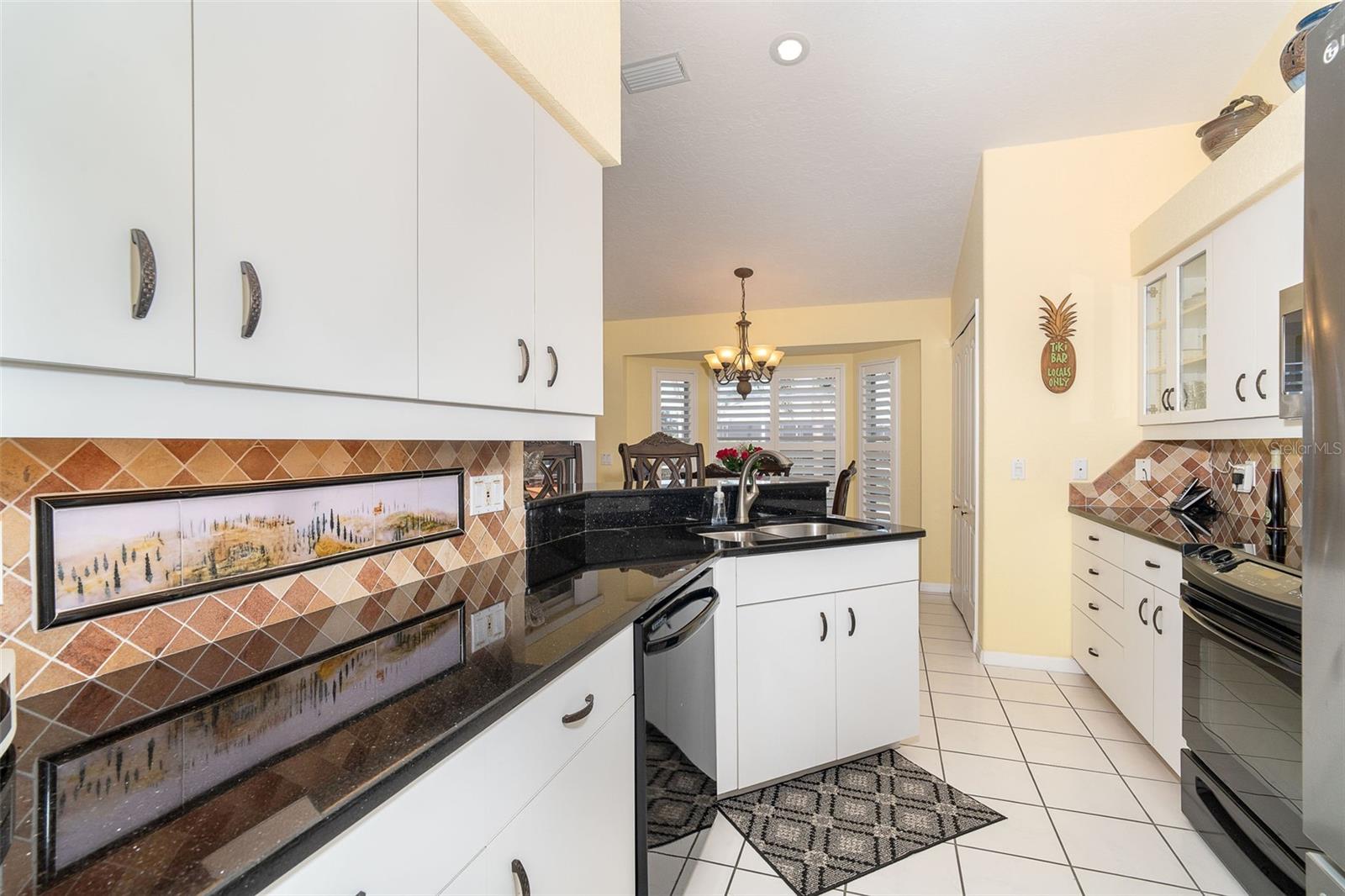 49 PERIMETER DR