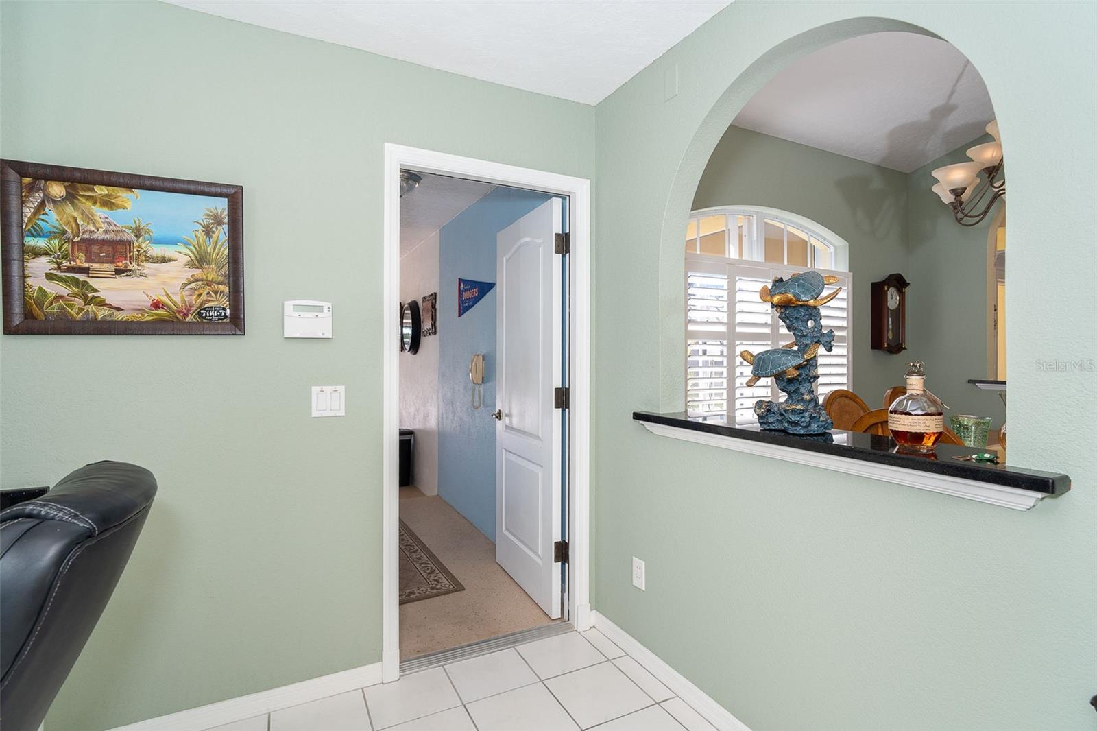 49 PERIMETER DR