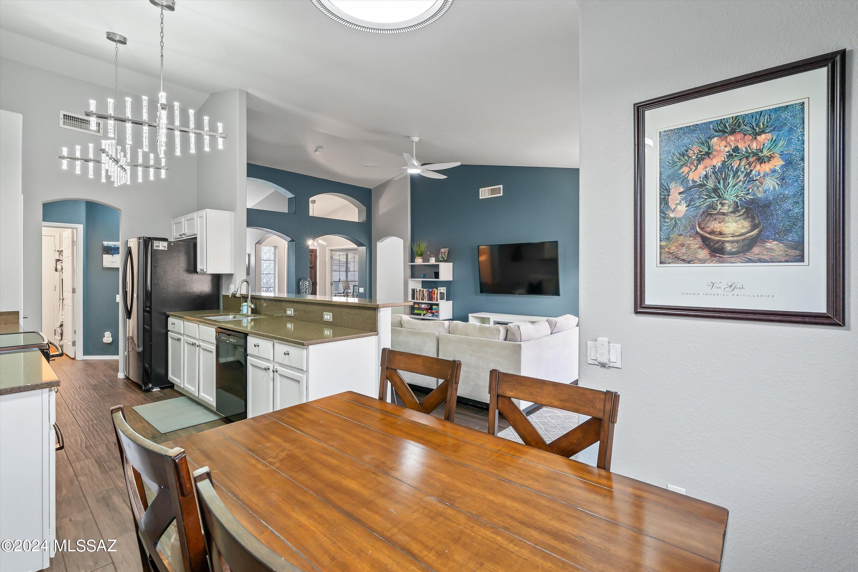 9940 E Coral Reef Way