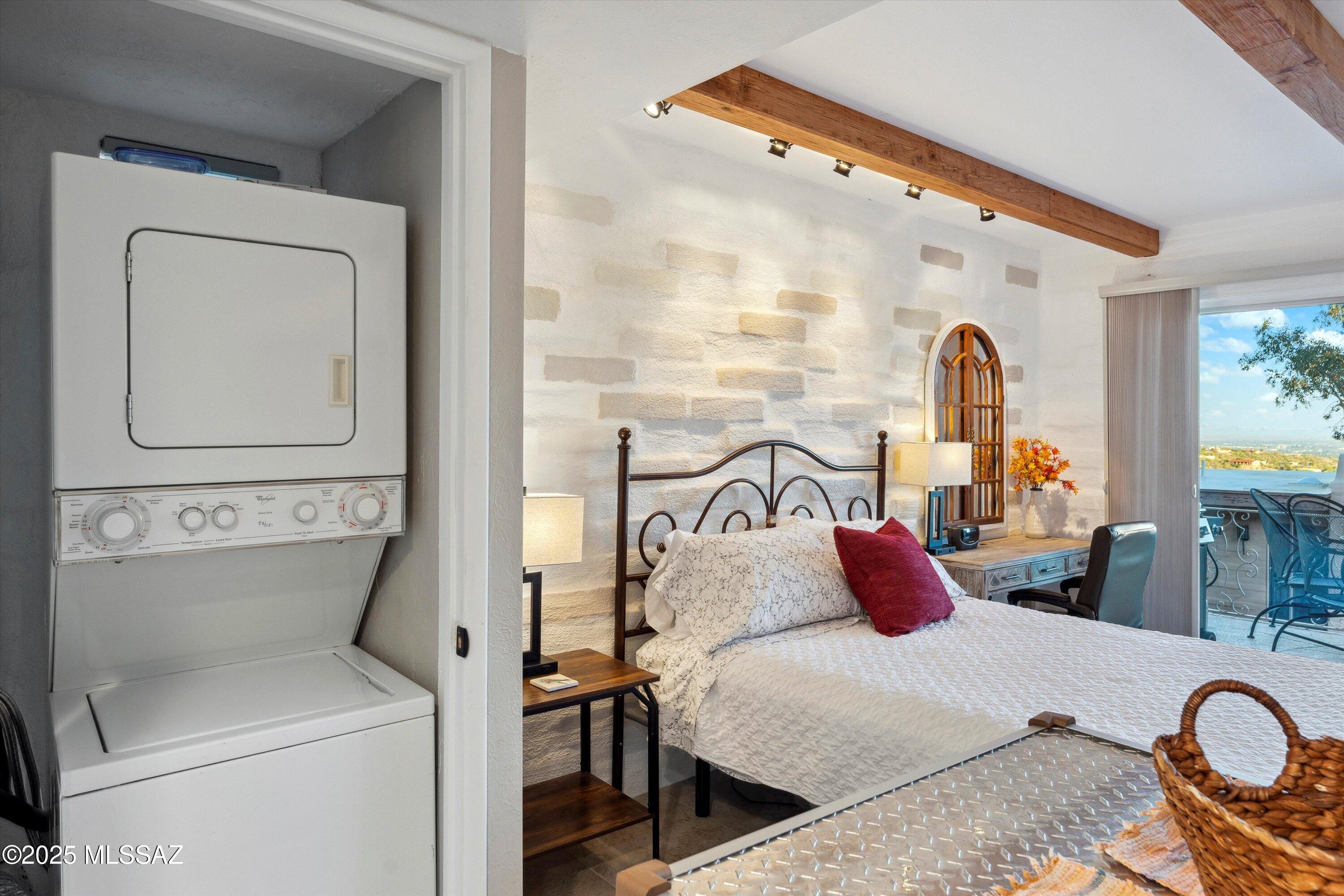 5251 E Mission Hill Drive Unit: 1&2