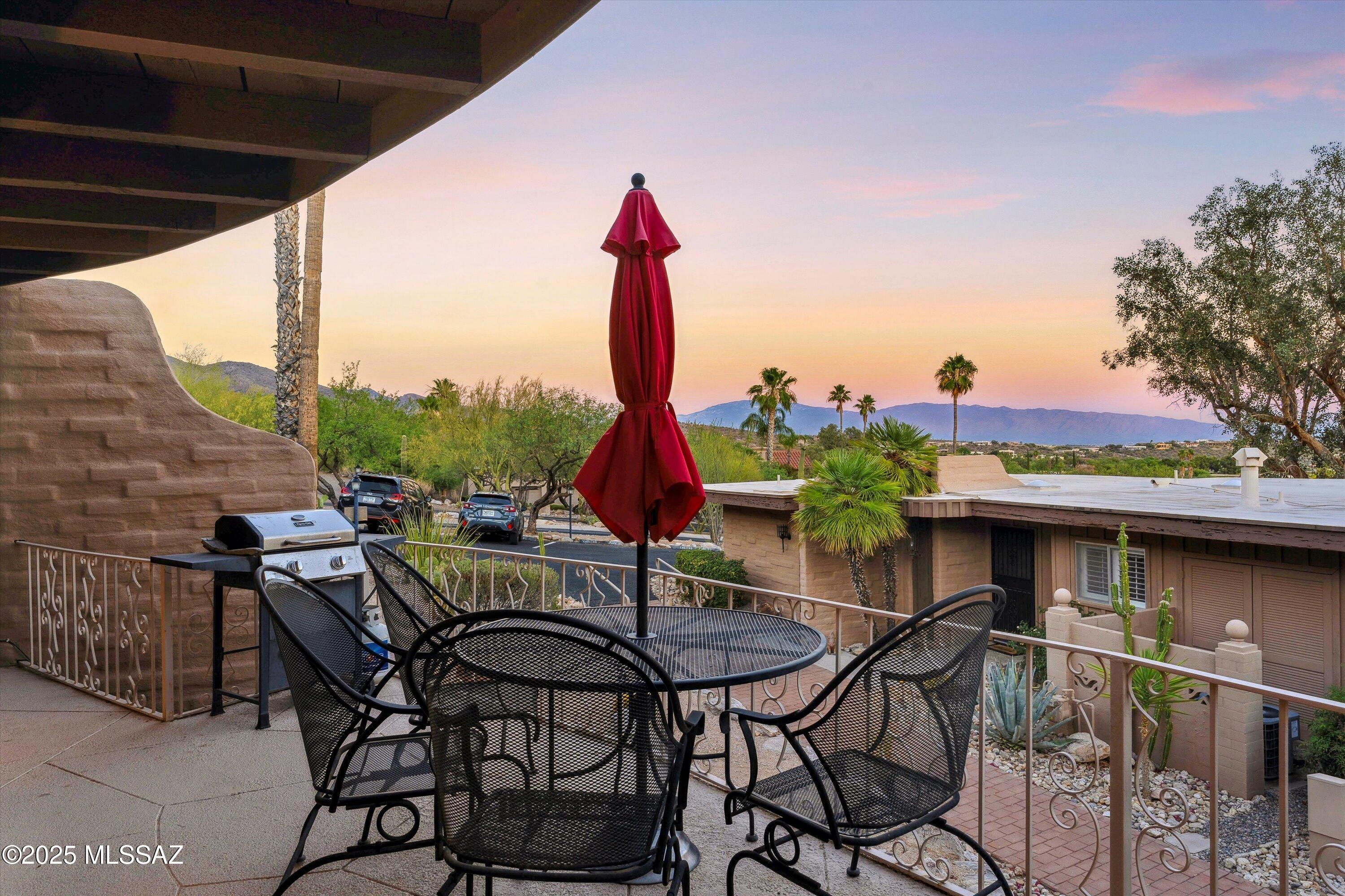 5251 E Mission Hill Drive Unit: 1&2