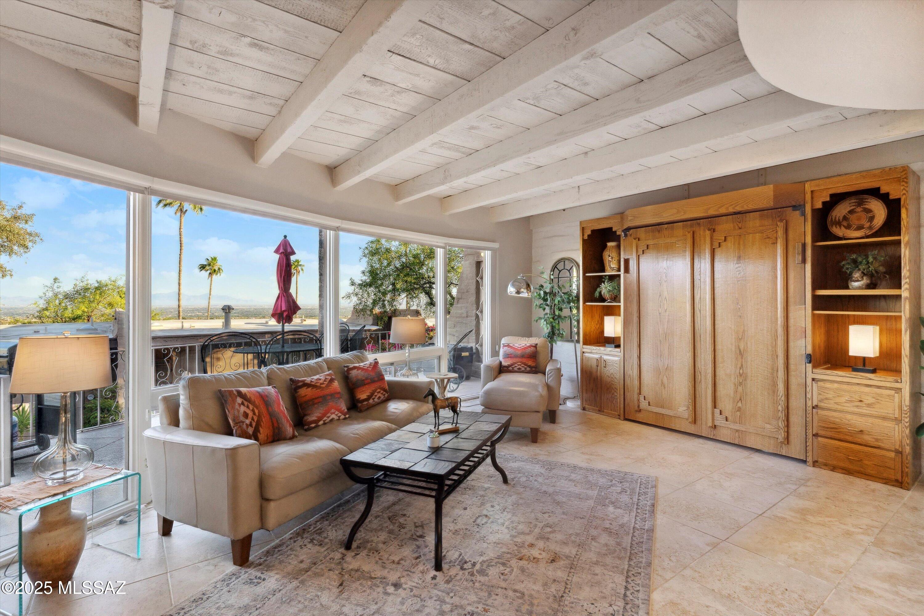 5251 E Mission Hill Drive Unit: 1&2