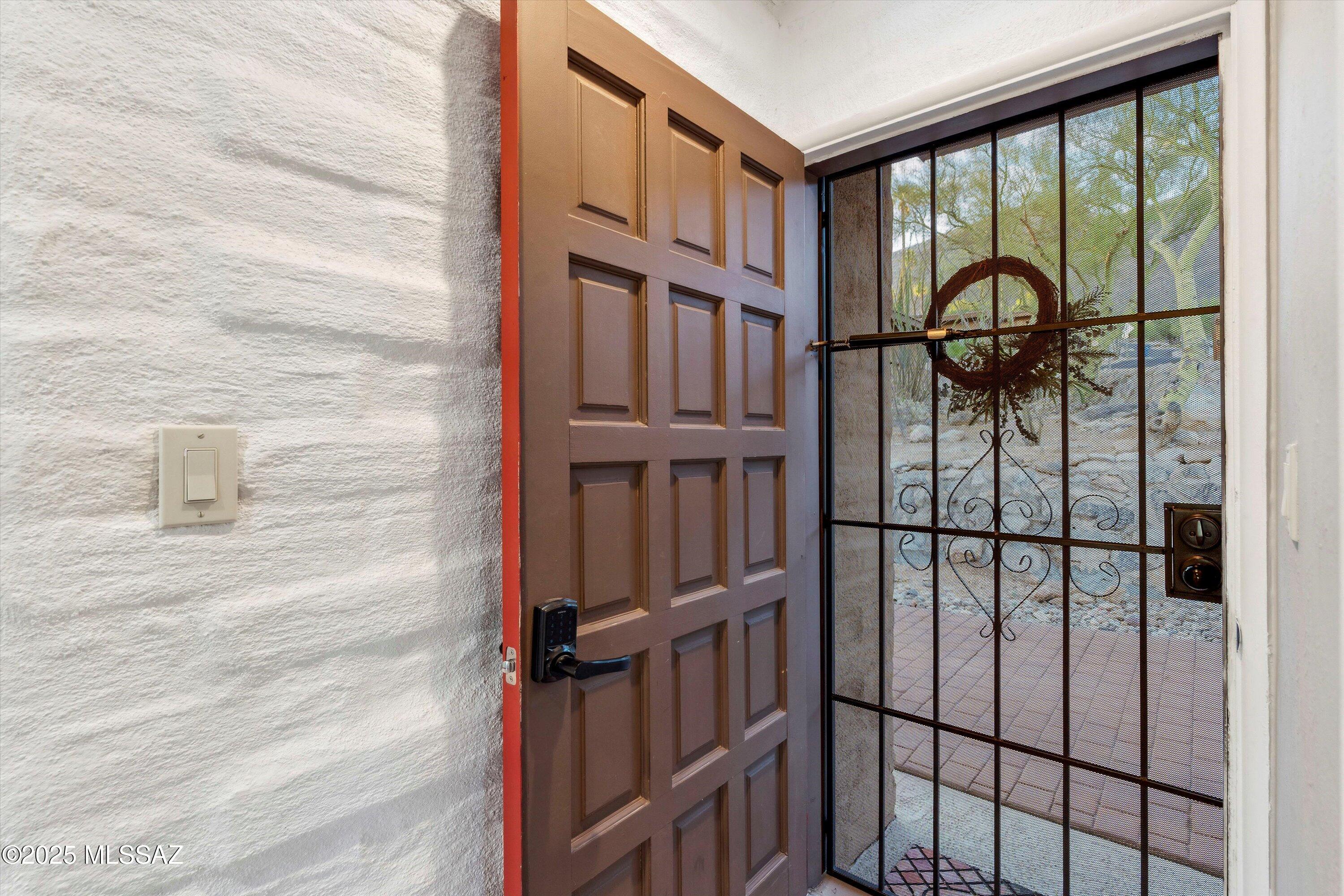 5251 E Mission Hill Drive Unit: 1&2