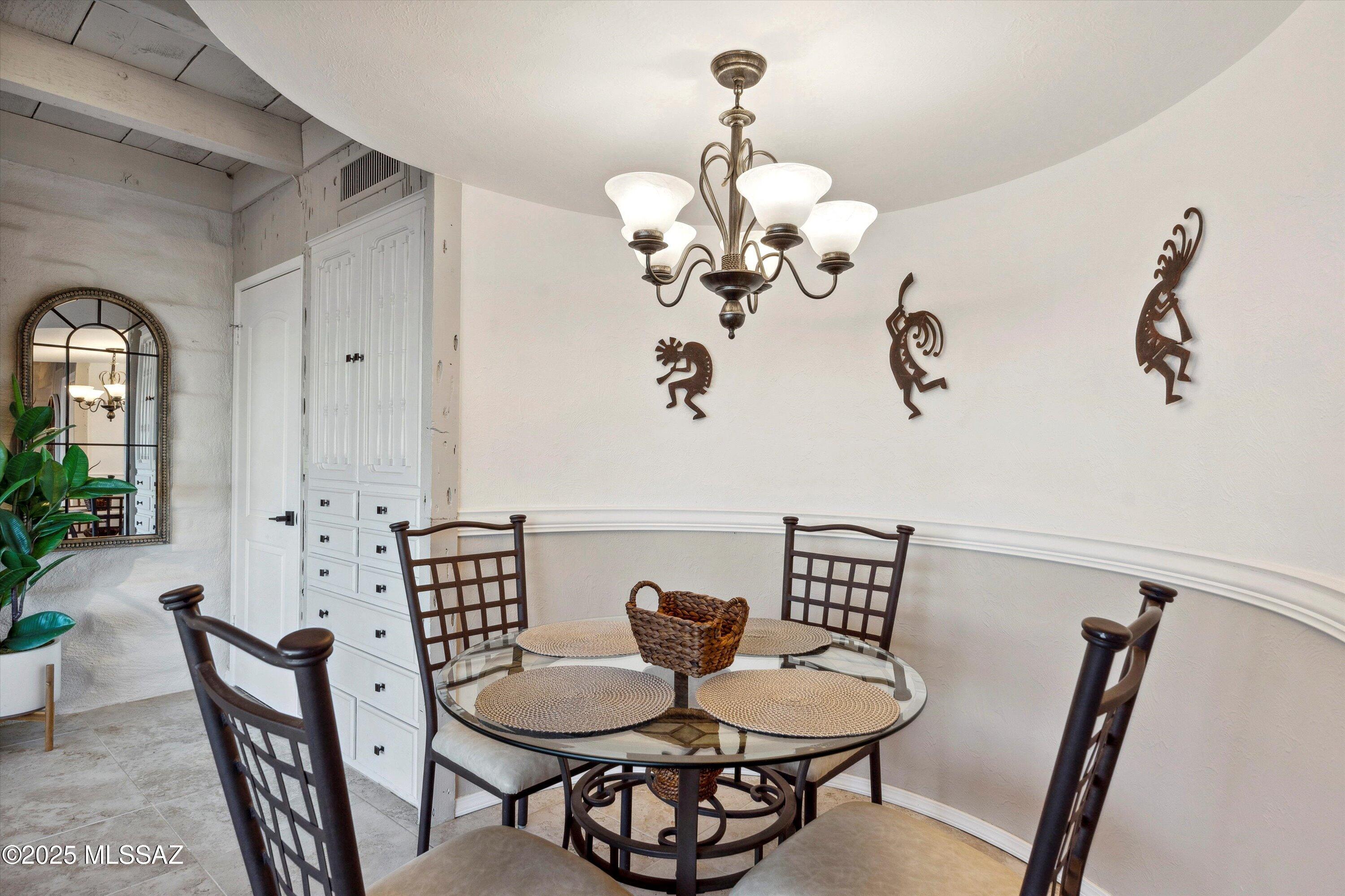 5251 E Mission Hill Drive Unit: 1&2