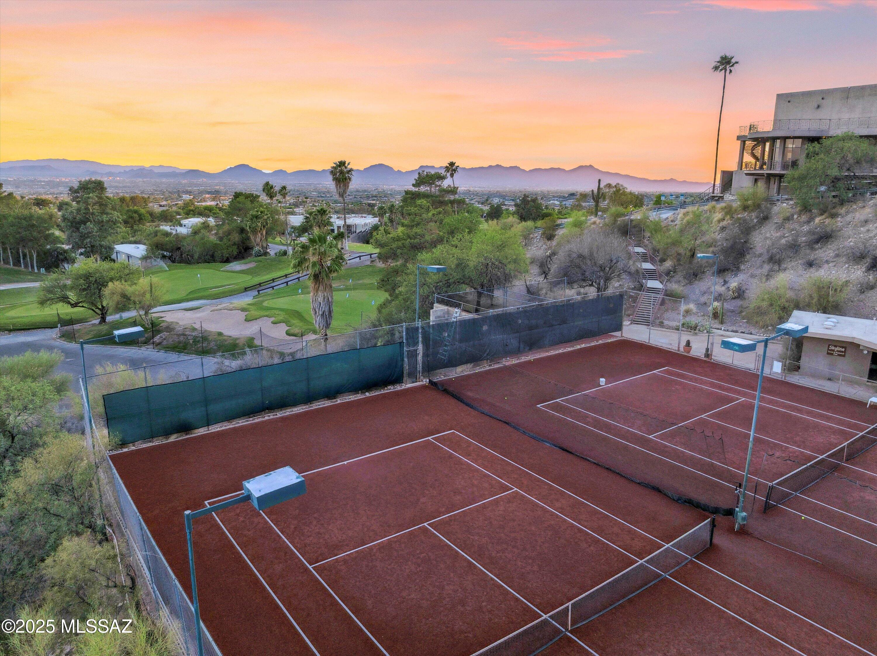 5251 E Mission Hill Drive Unit: 1&2
