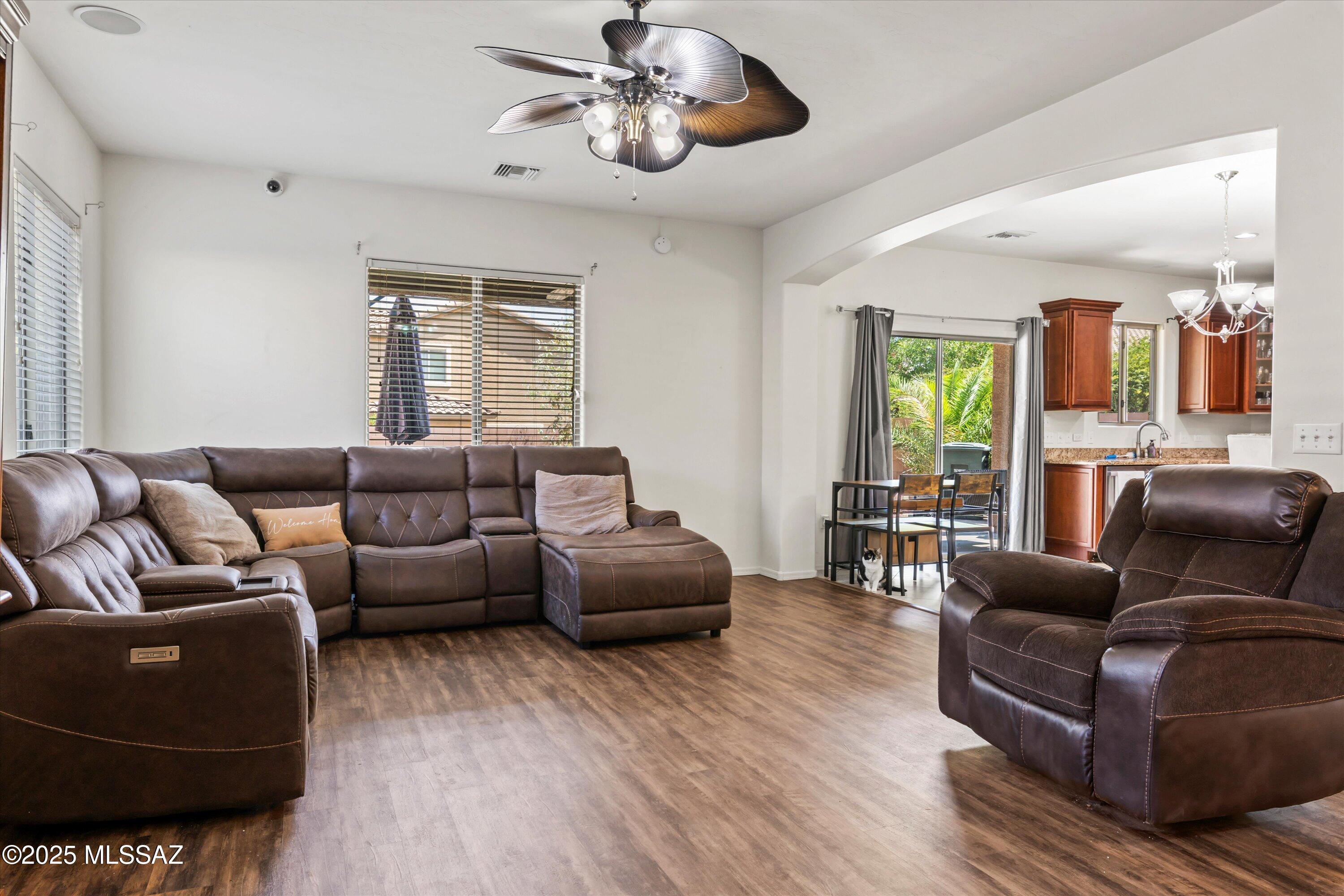 7287 E Heartwood Drive