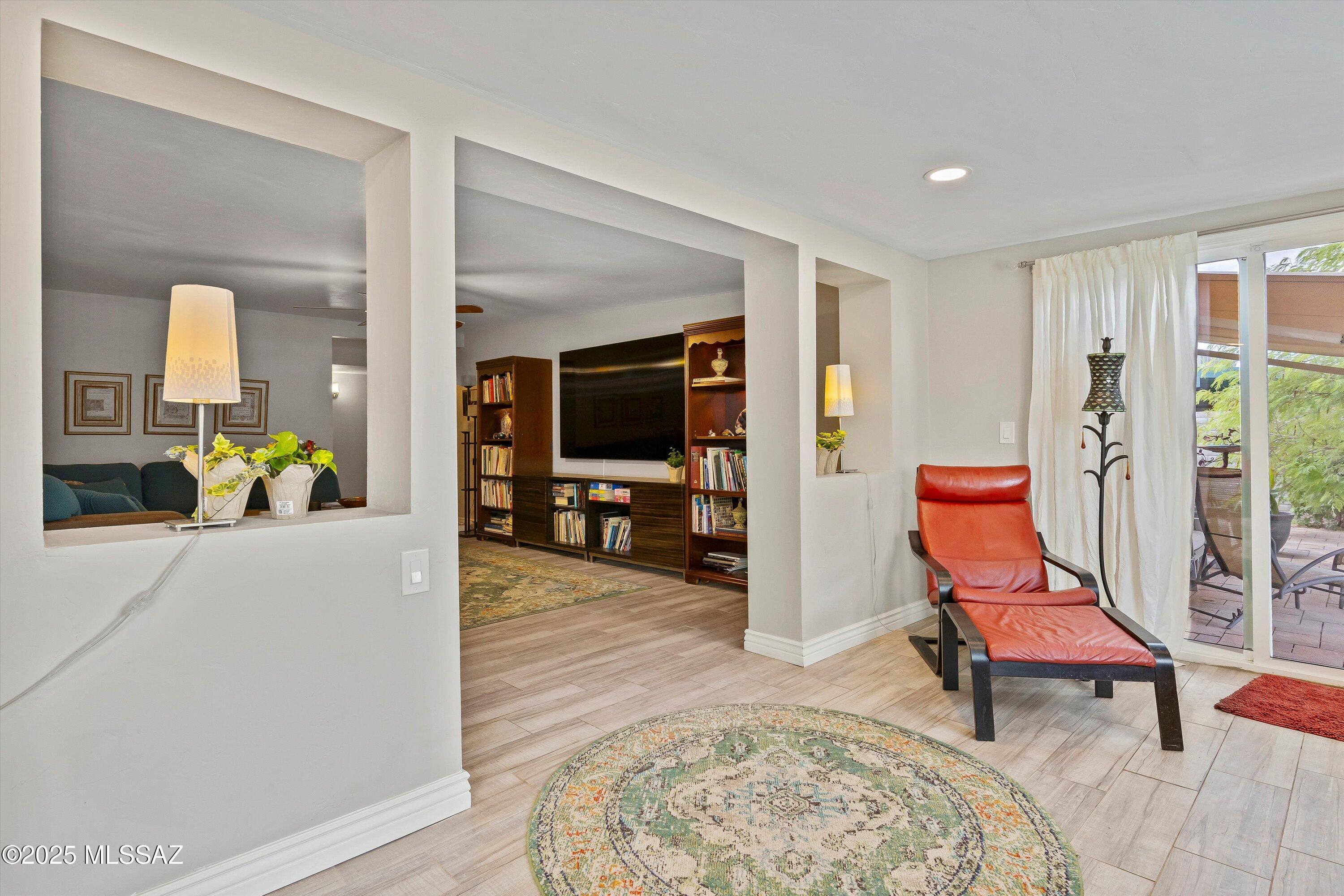 8125 E Baker Drive