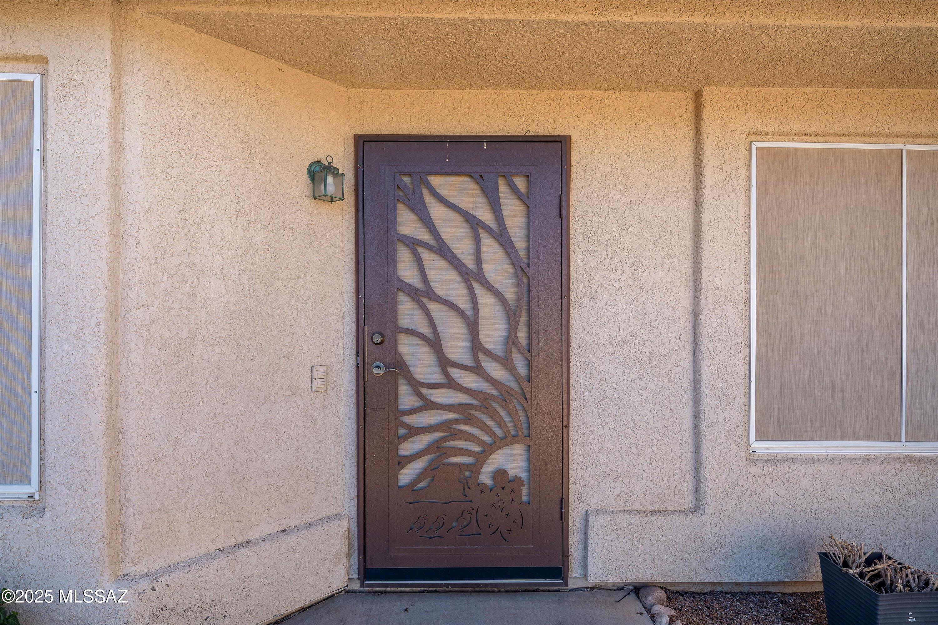 8892 E Apache Well Place