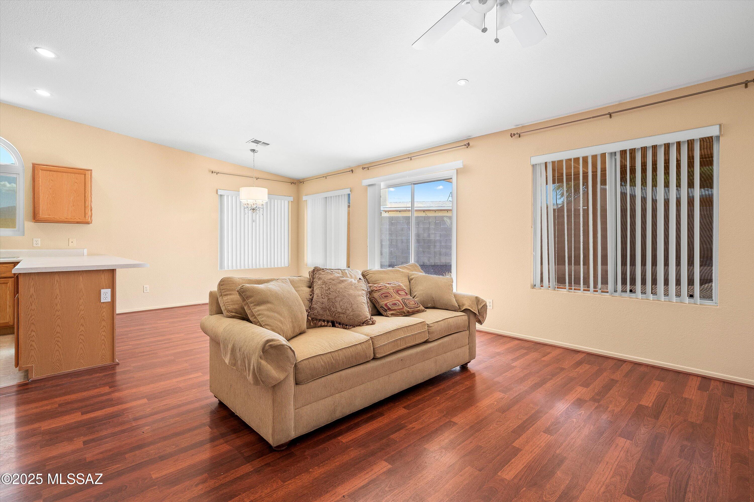 8892 E Apache Well Place