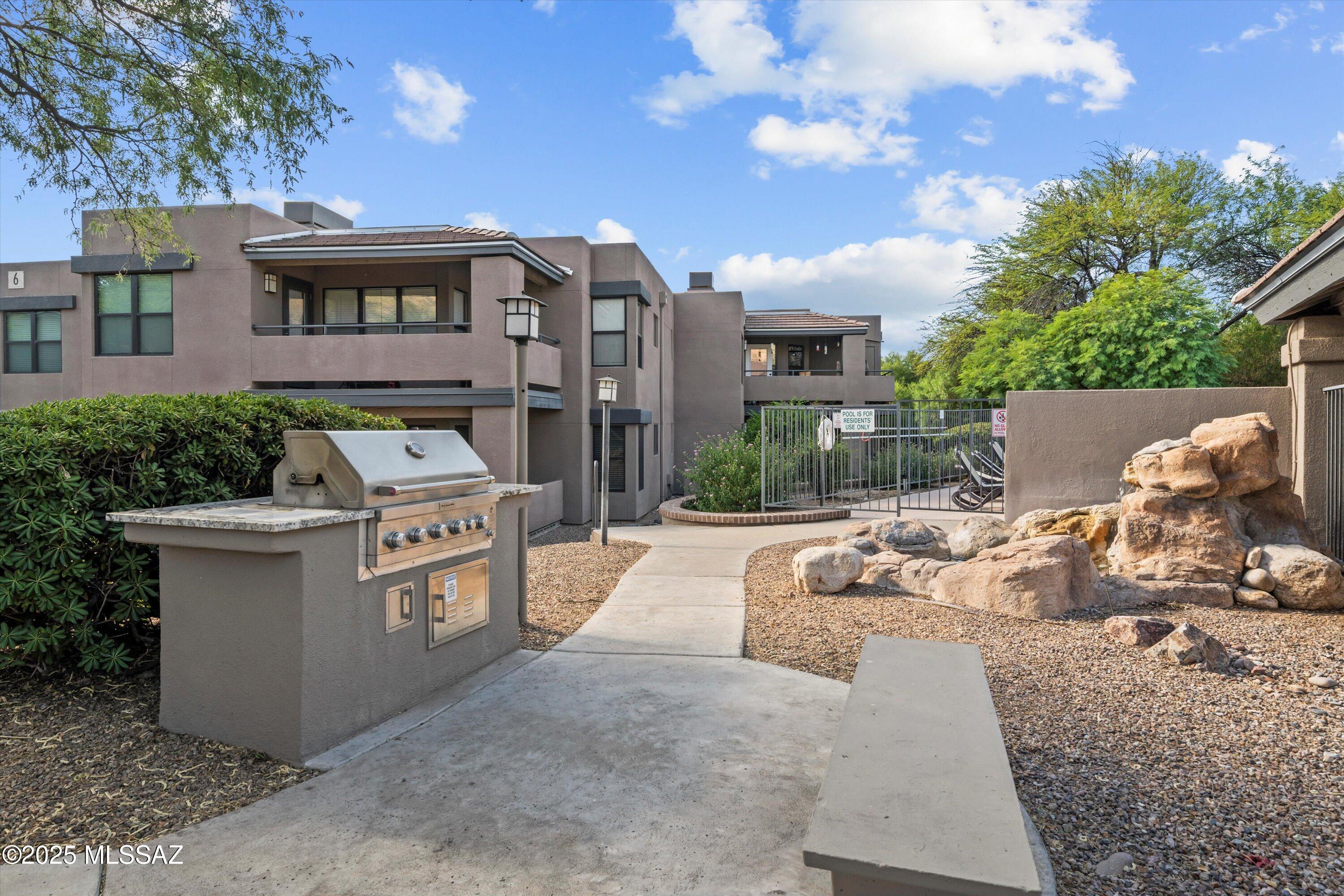 5855 N Kolb Road Unit: 4105