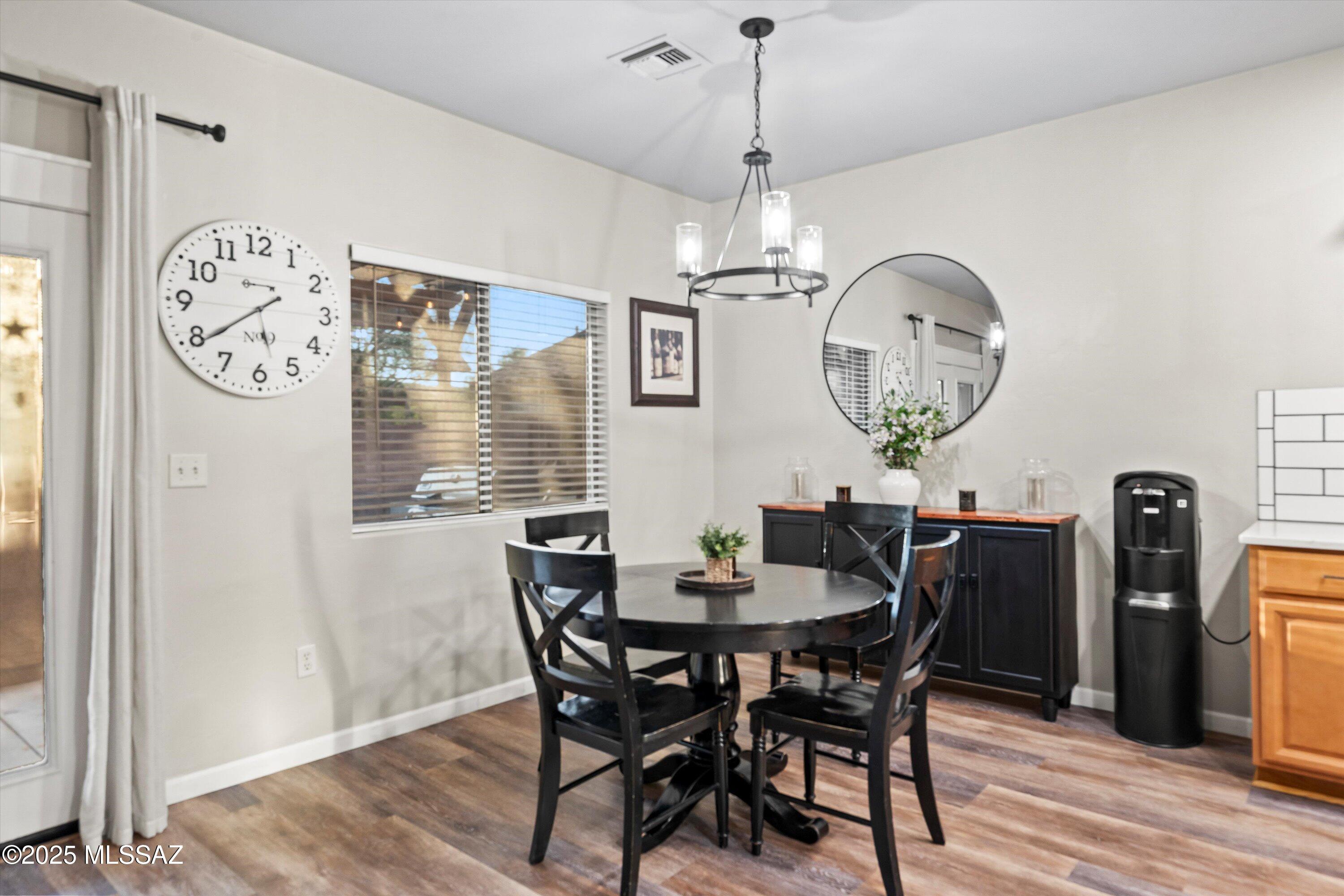 8775 N Hidden Wash Court