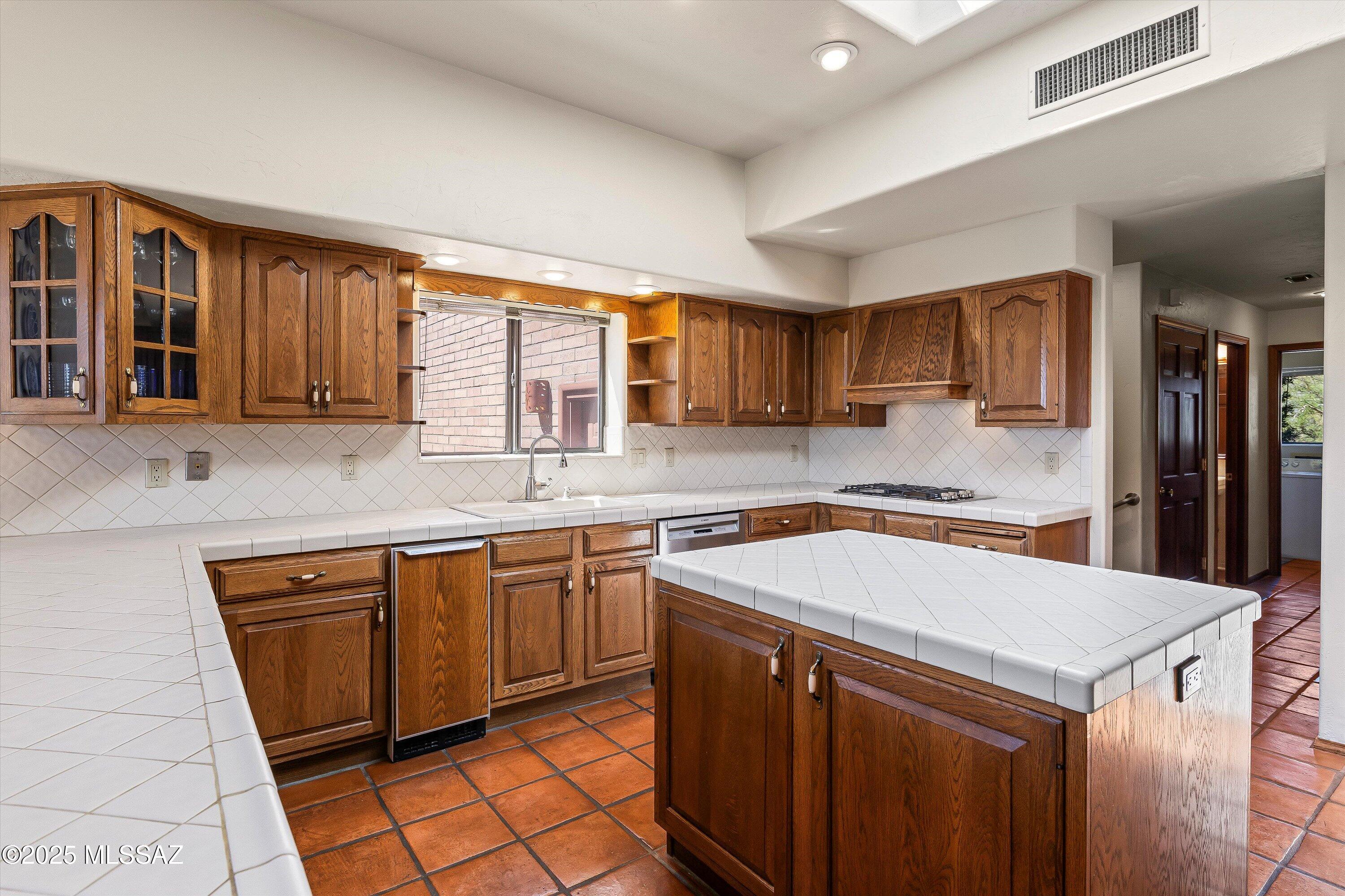 6020 E Territory Avenue