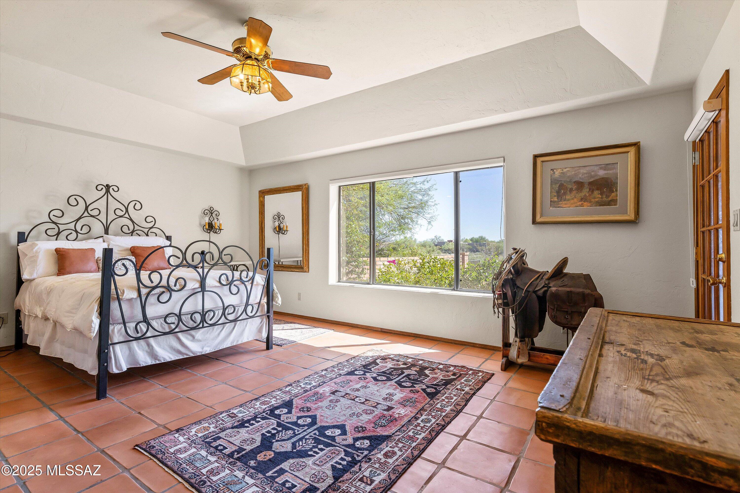 6020 E Territory Avenue