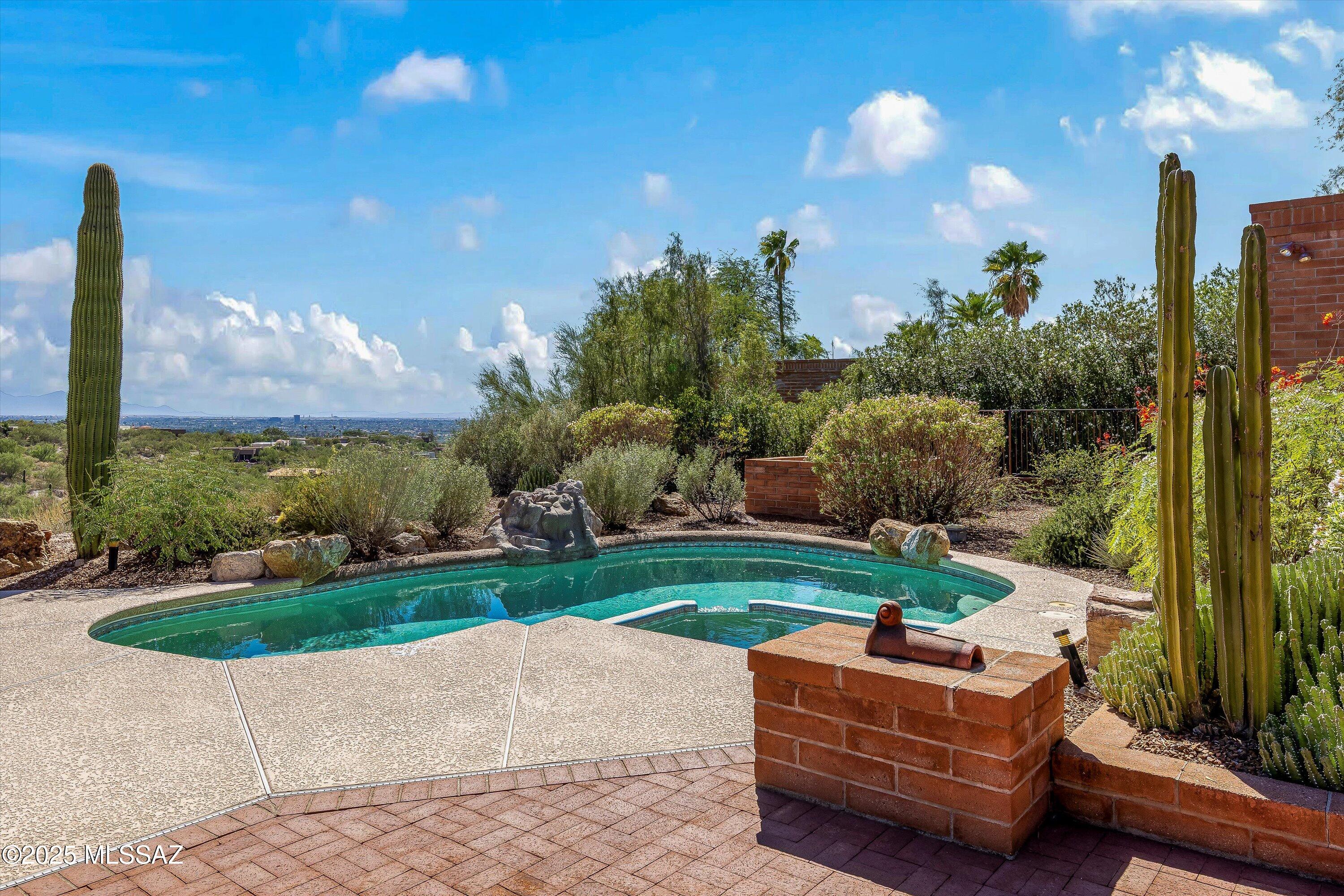 6020 E Territory Avenue