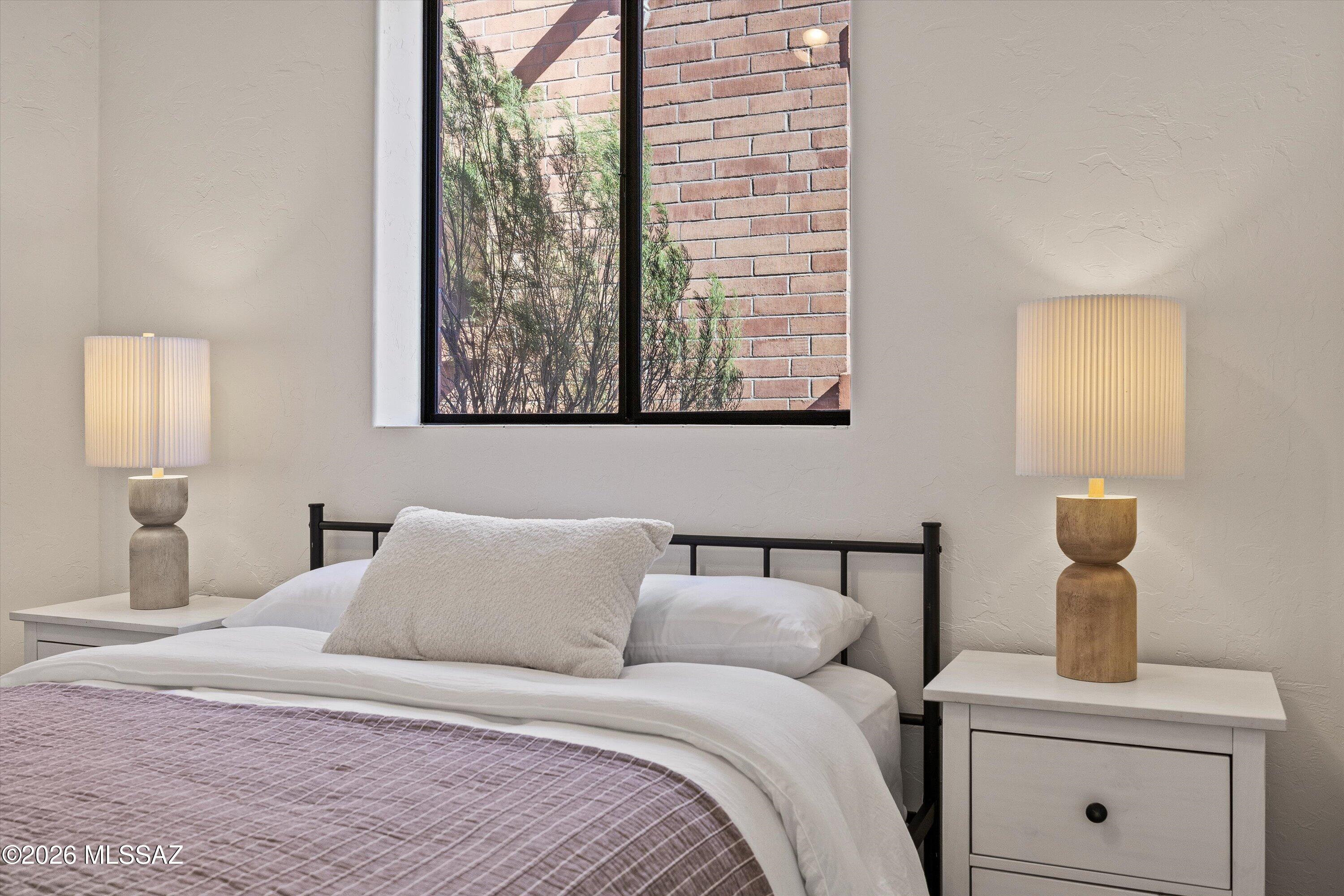 6020 E Territory Avenue