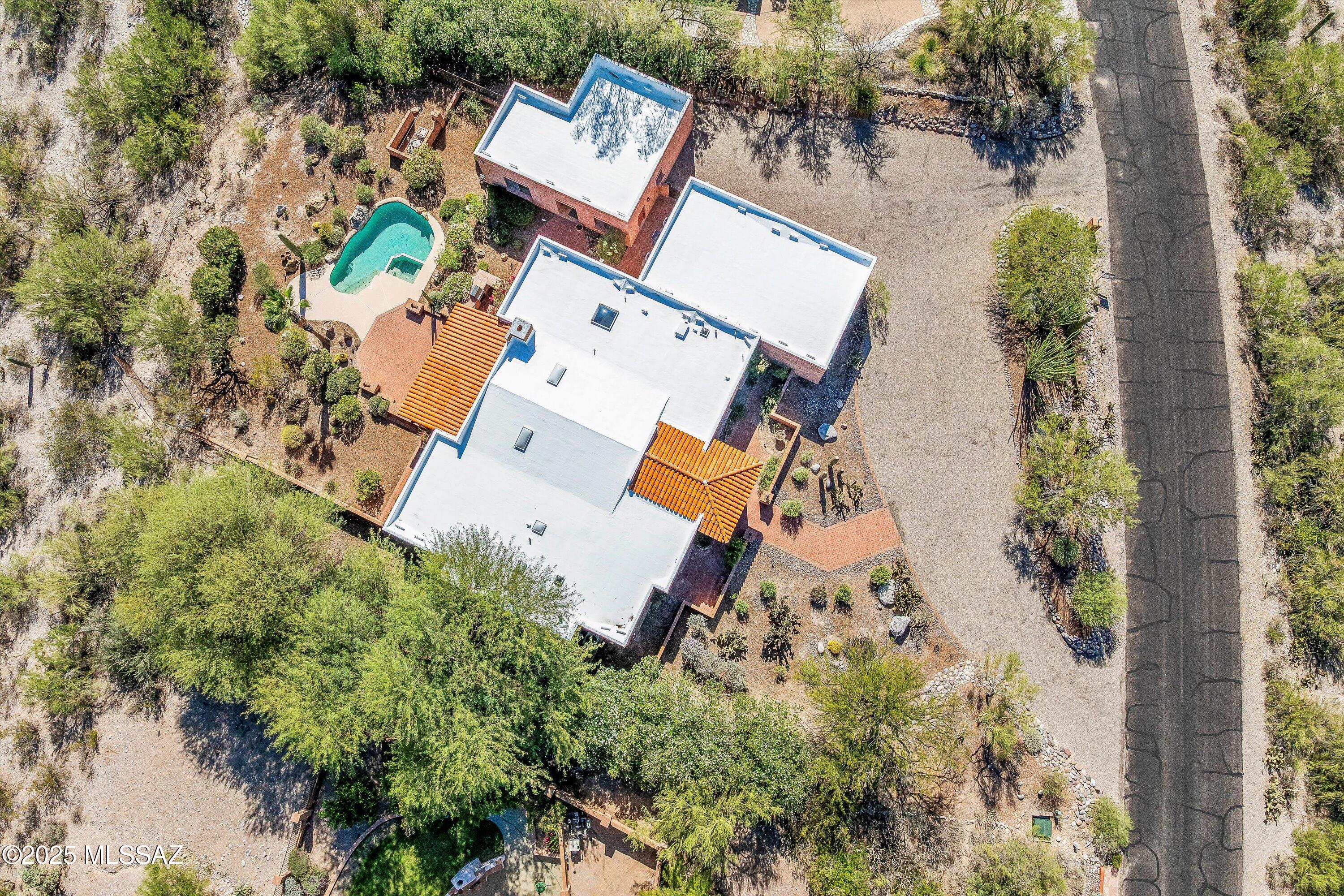 6020 E Territory Avenue