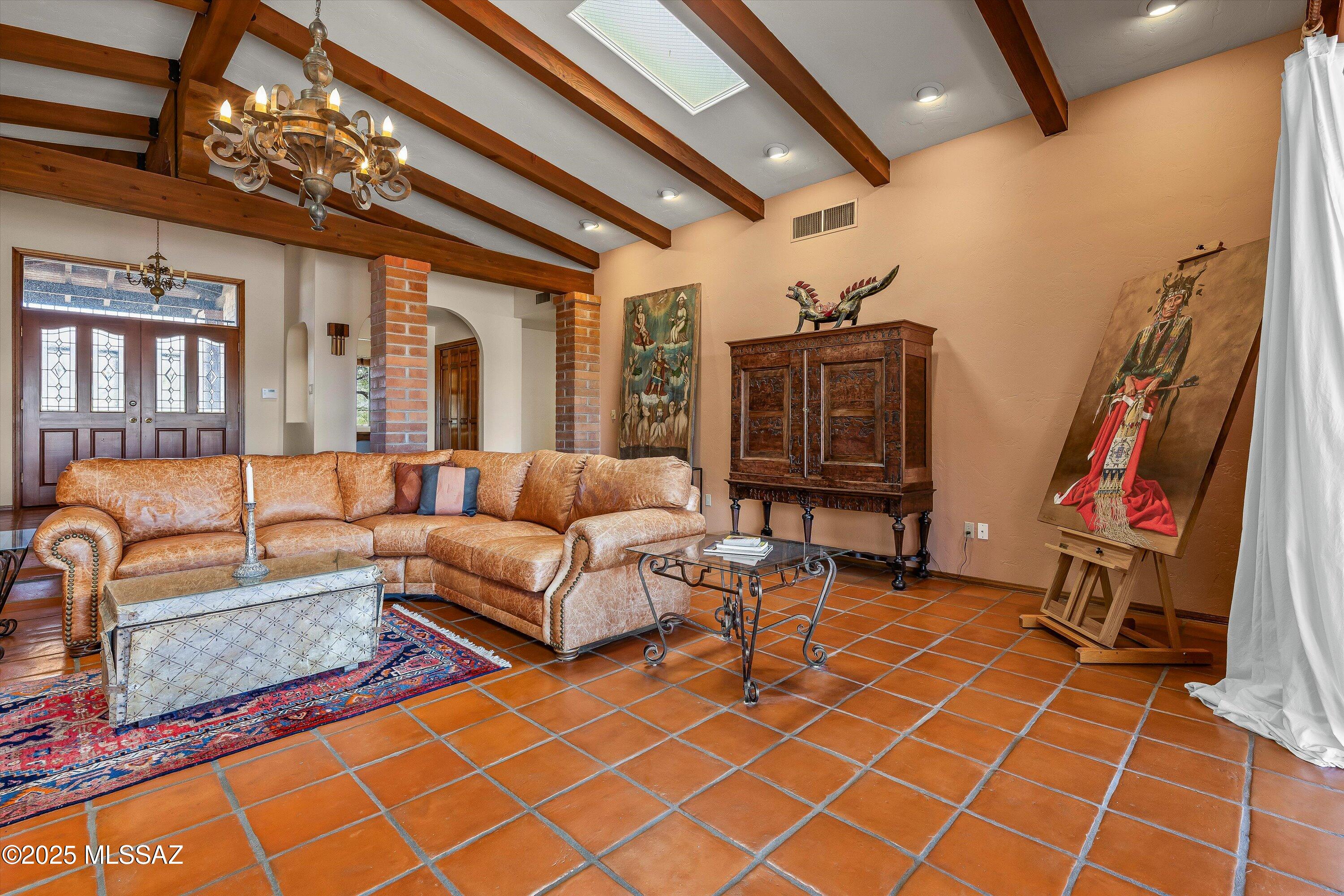 6020 E Territory Avenue