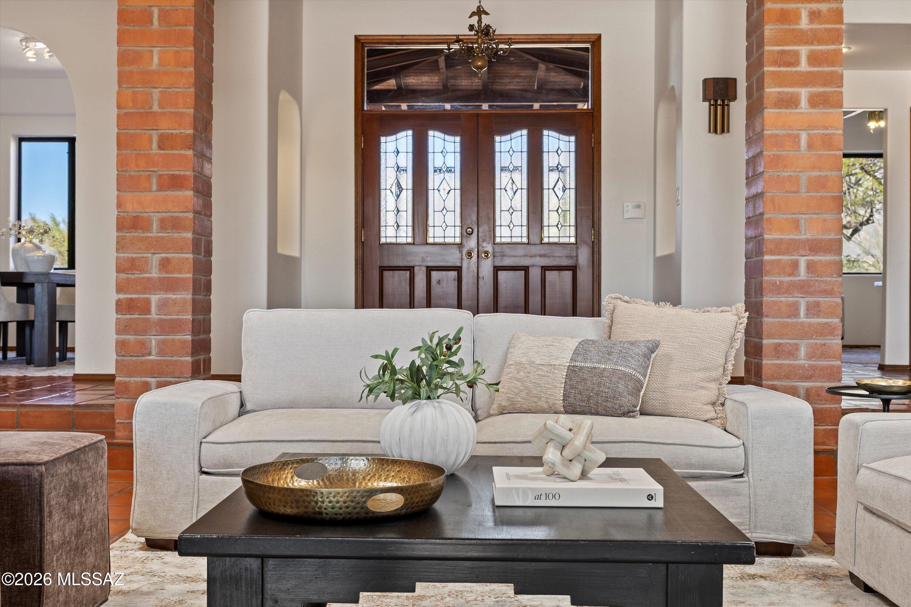 6020 E Territory Avenue