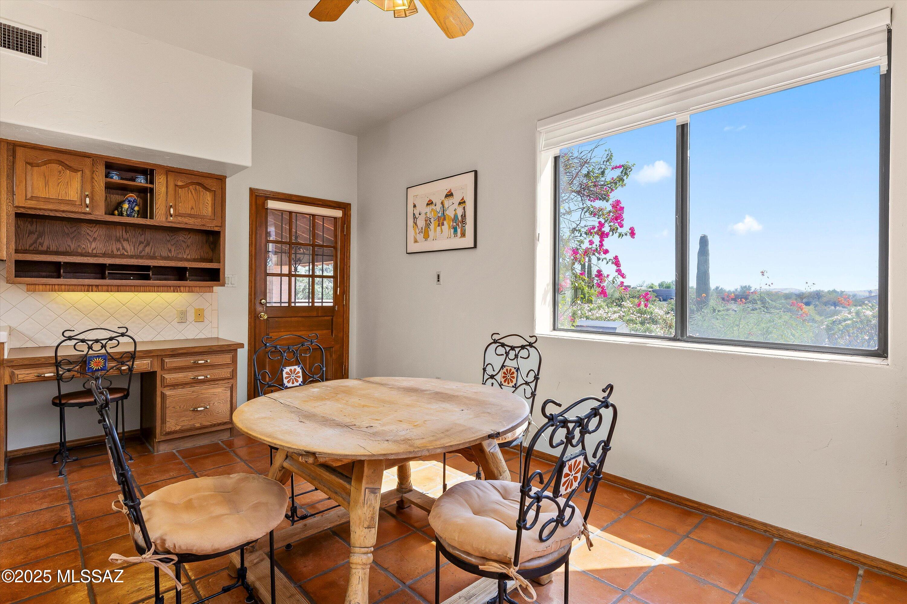 6020 E Territory Avenue