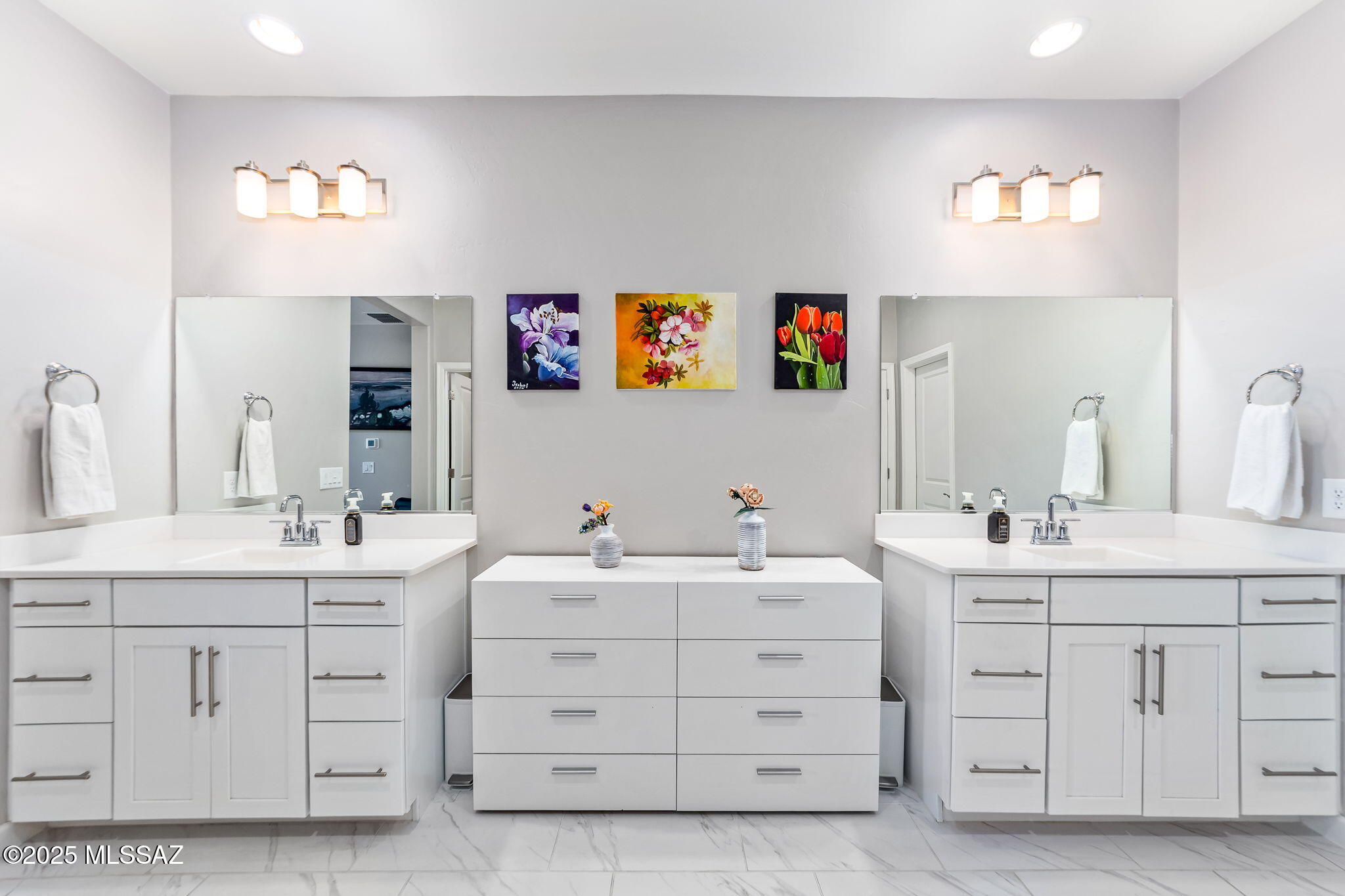 5536 W Lazy Farm Drive