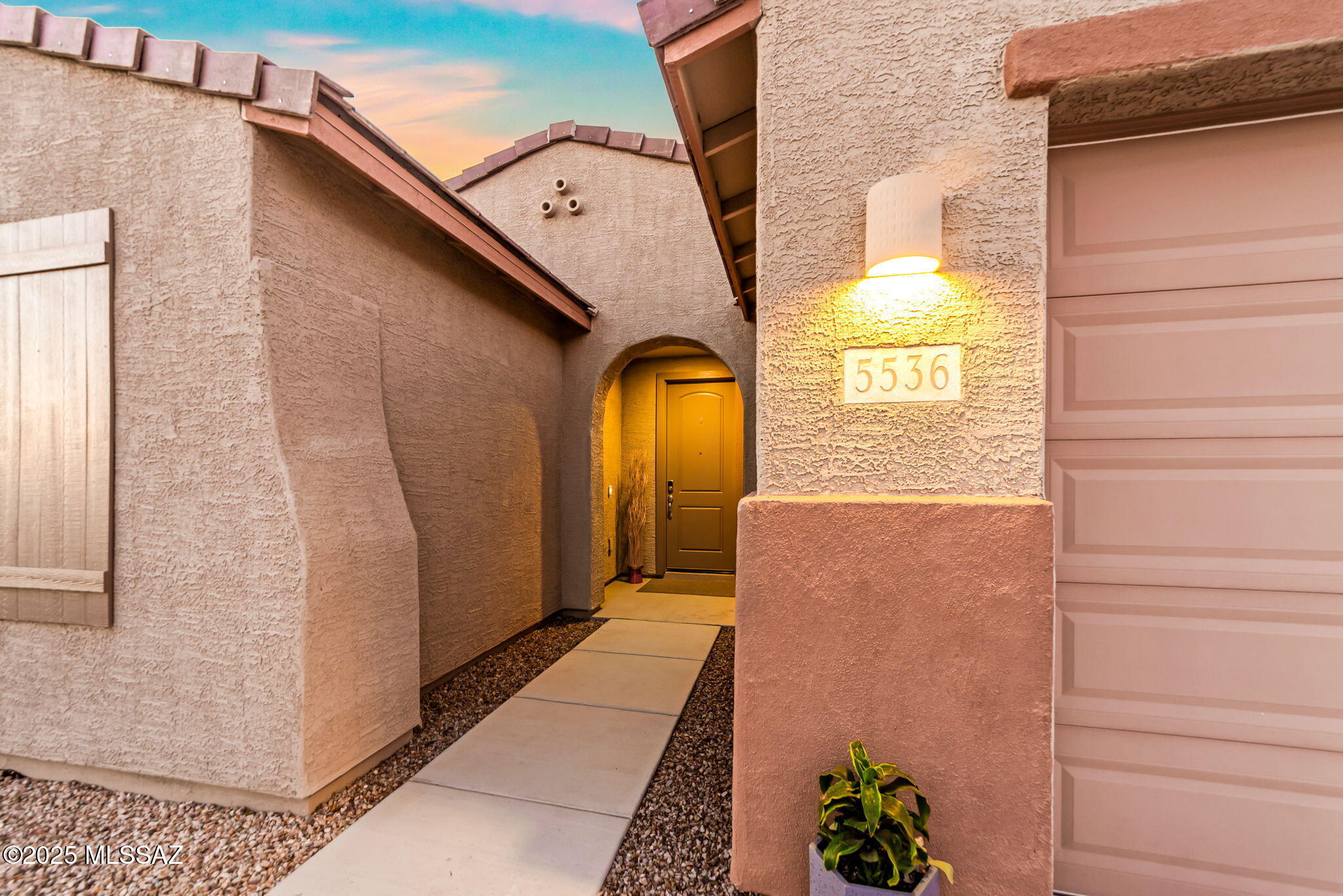 5536 W Lazy Farm Drive