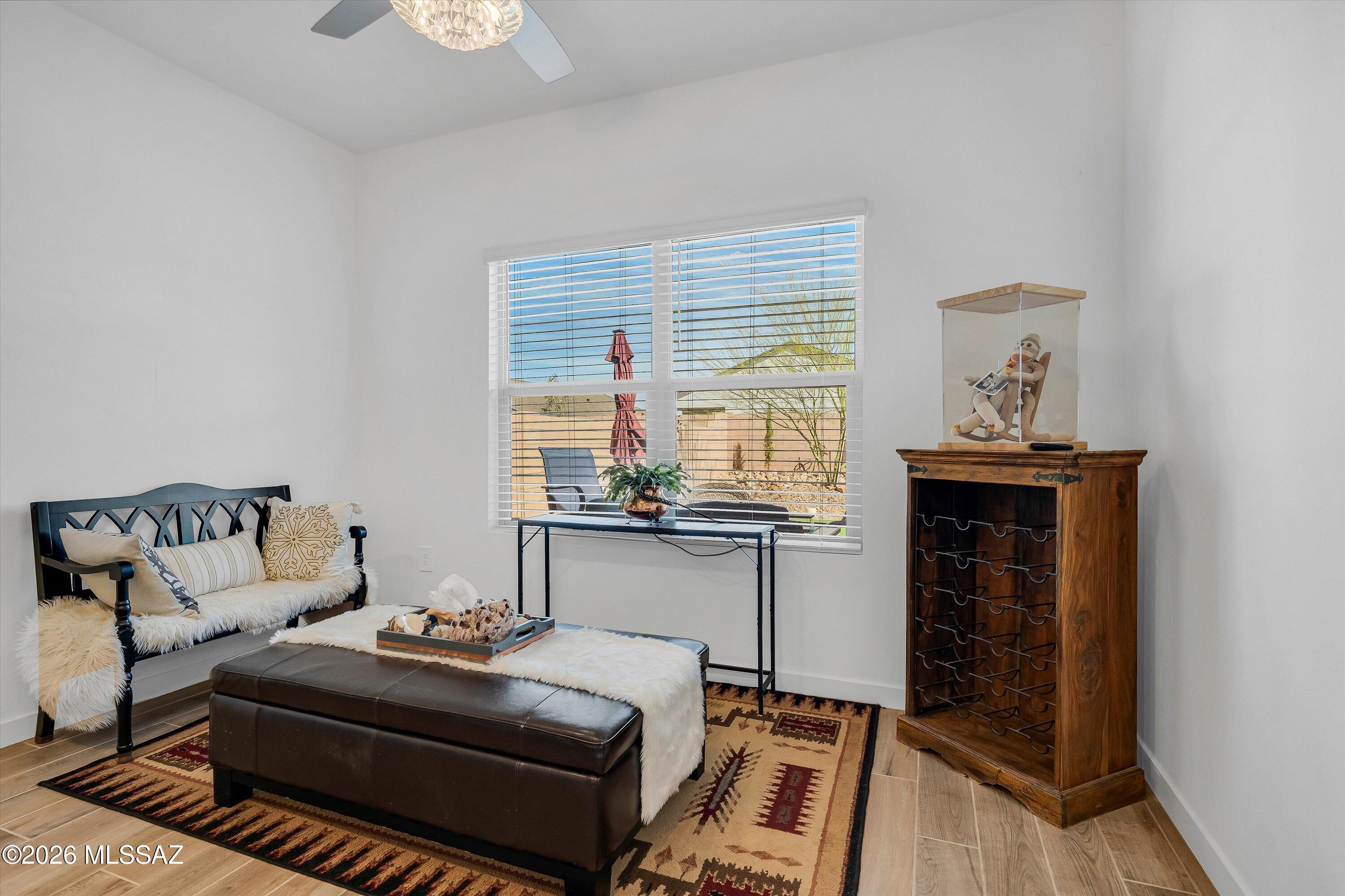 656 W Wilkinson Street