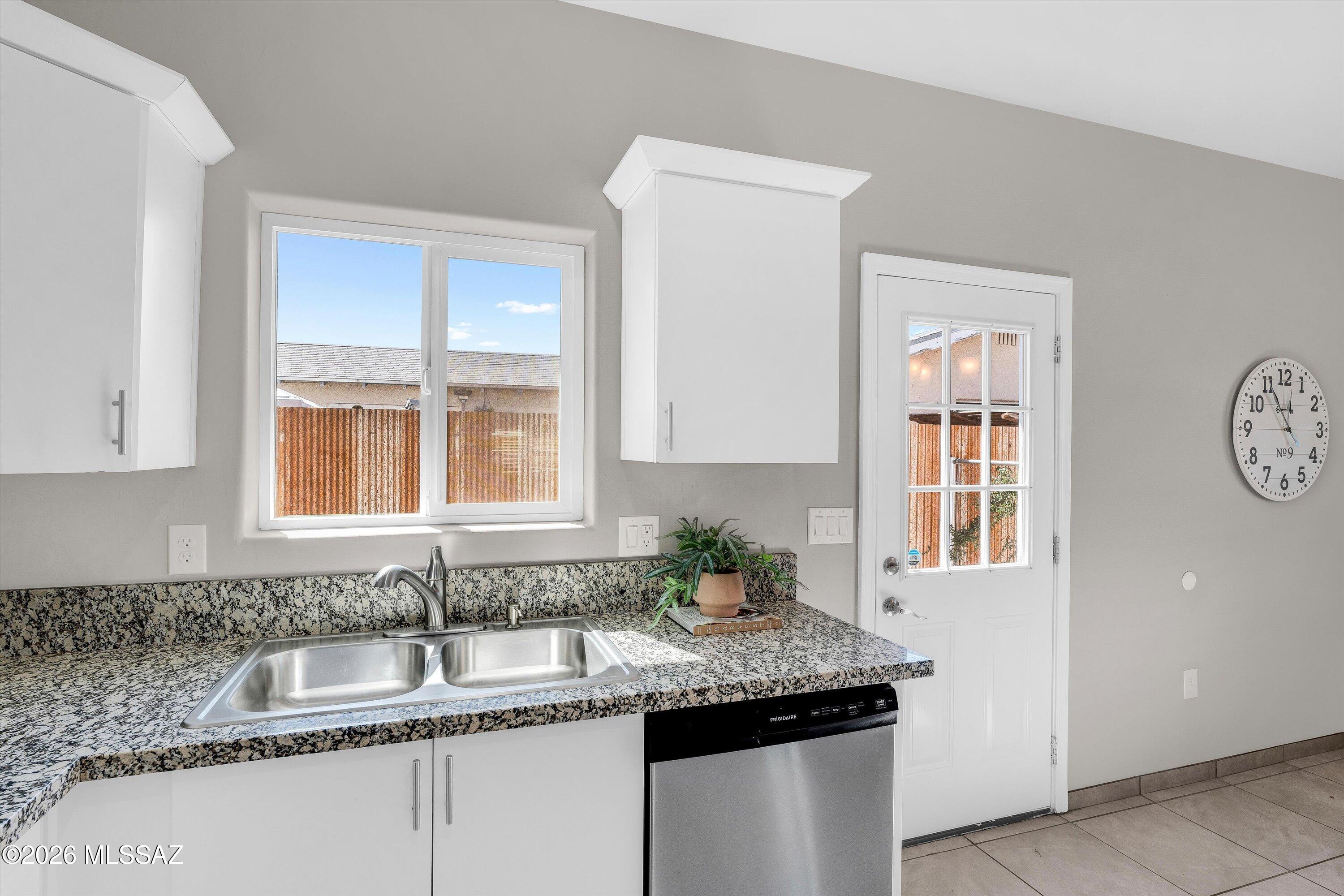 2956 N Palo Verde Avenue