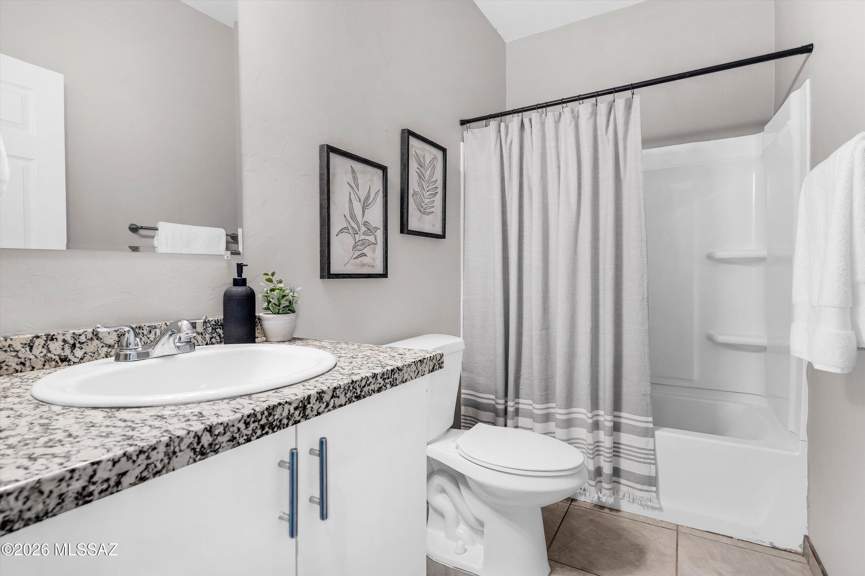 2956 N Palo Verde Avenue