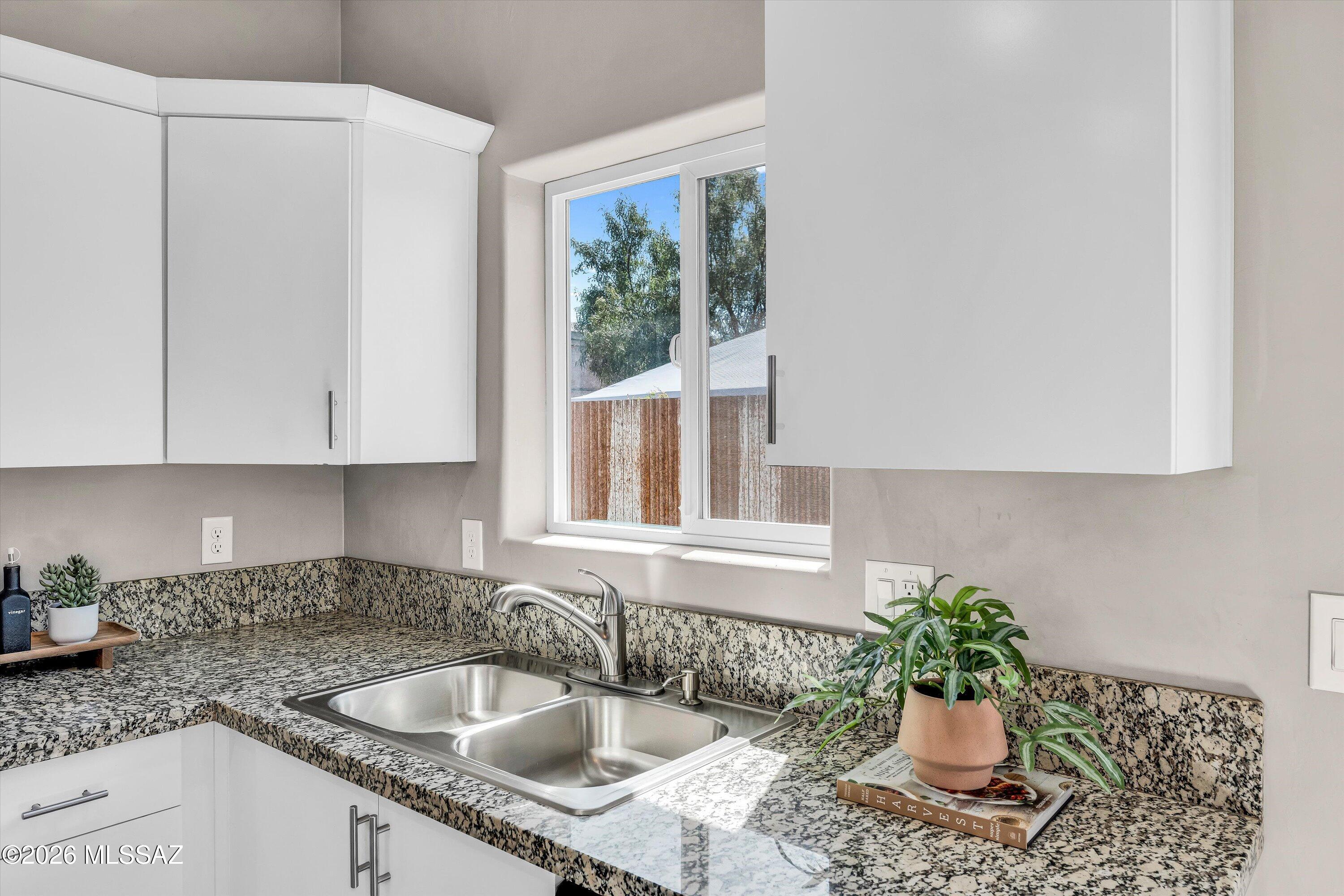 2956 N Palo Verde Avenue