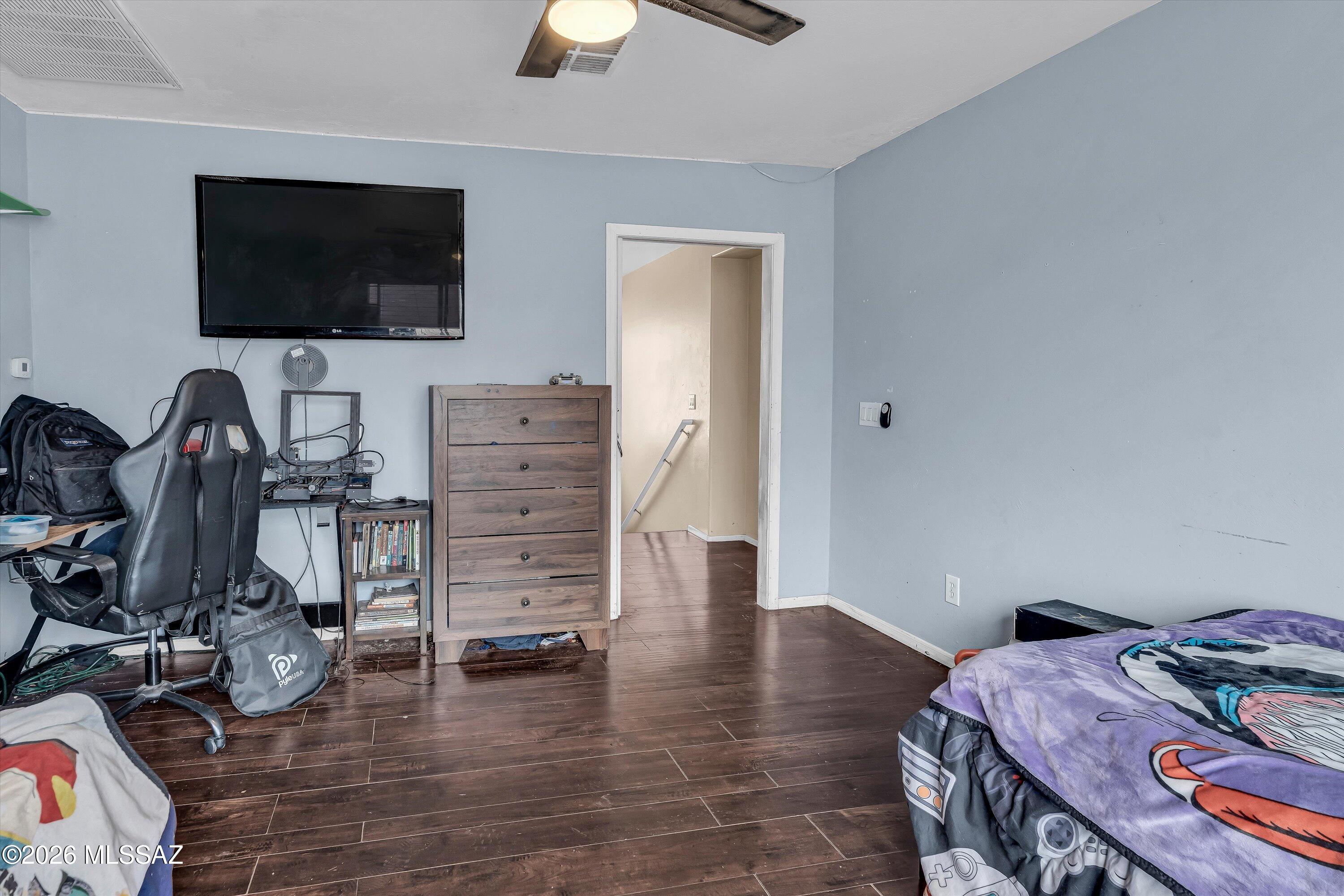 6435 S Sunrise Valley Drive