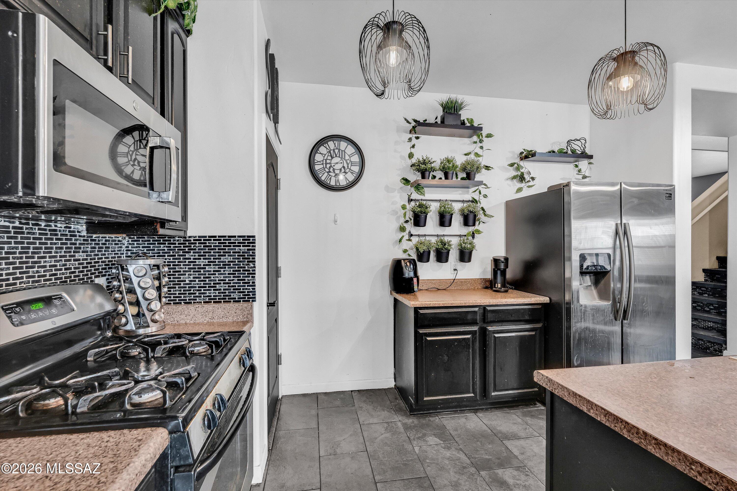 6435 S Sunrise Valley Drive