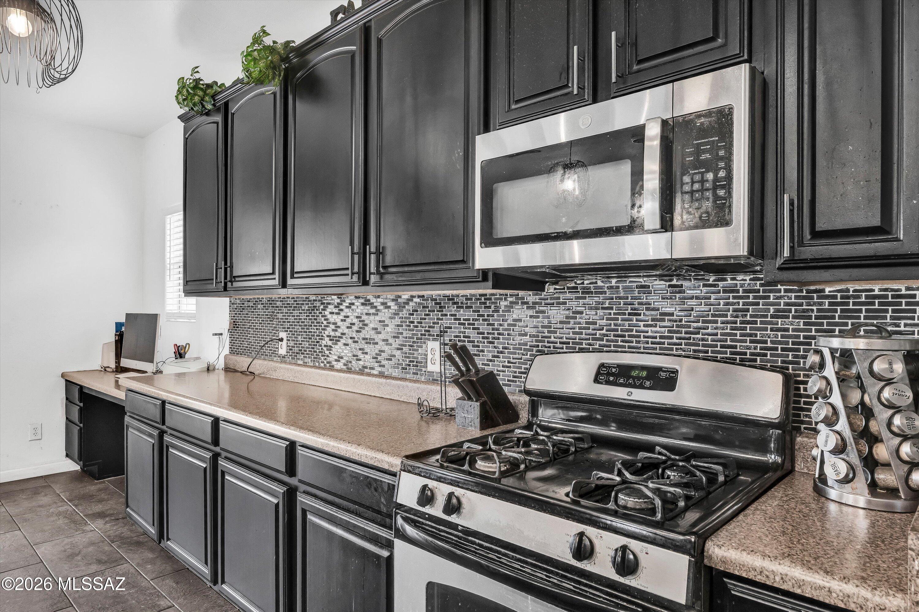 6435 S Sunrise Valley Drive