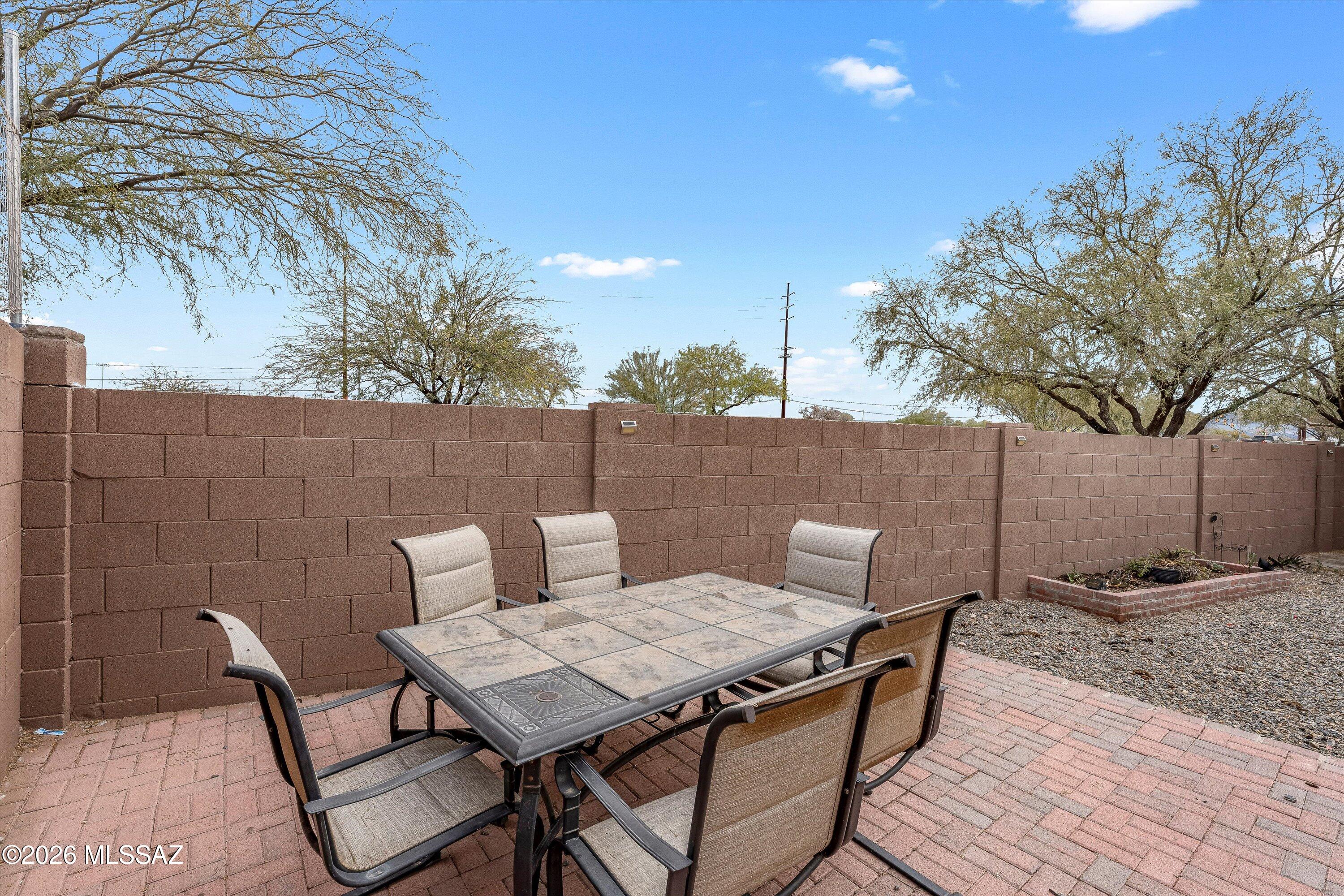 6435 S Sunrise Valley Drive