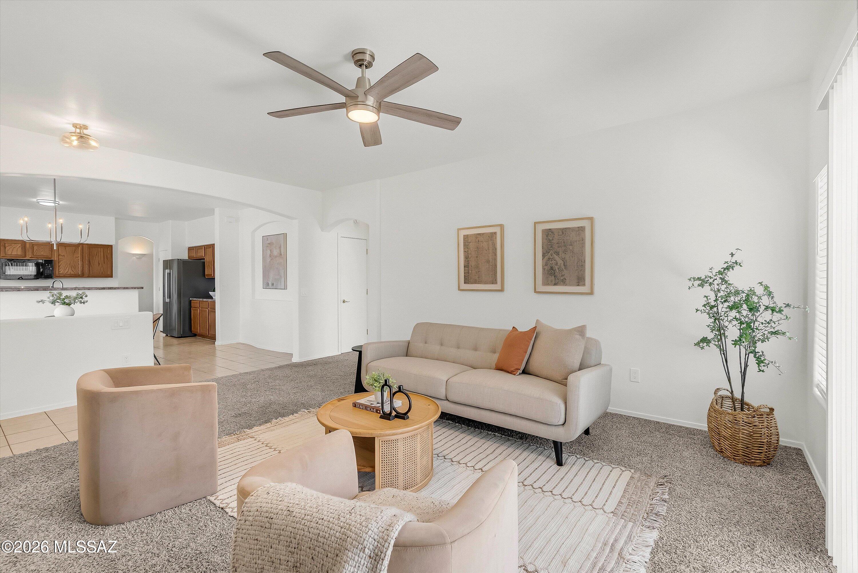 1917 W Calle Dos Rios