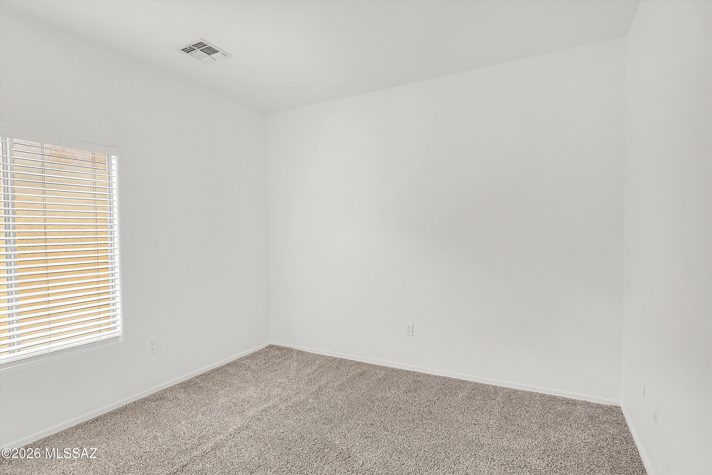 1917 W Calle Dos Rios