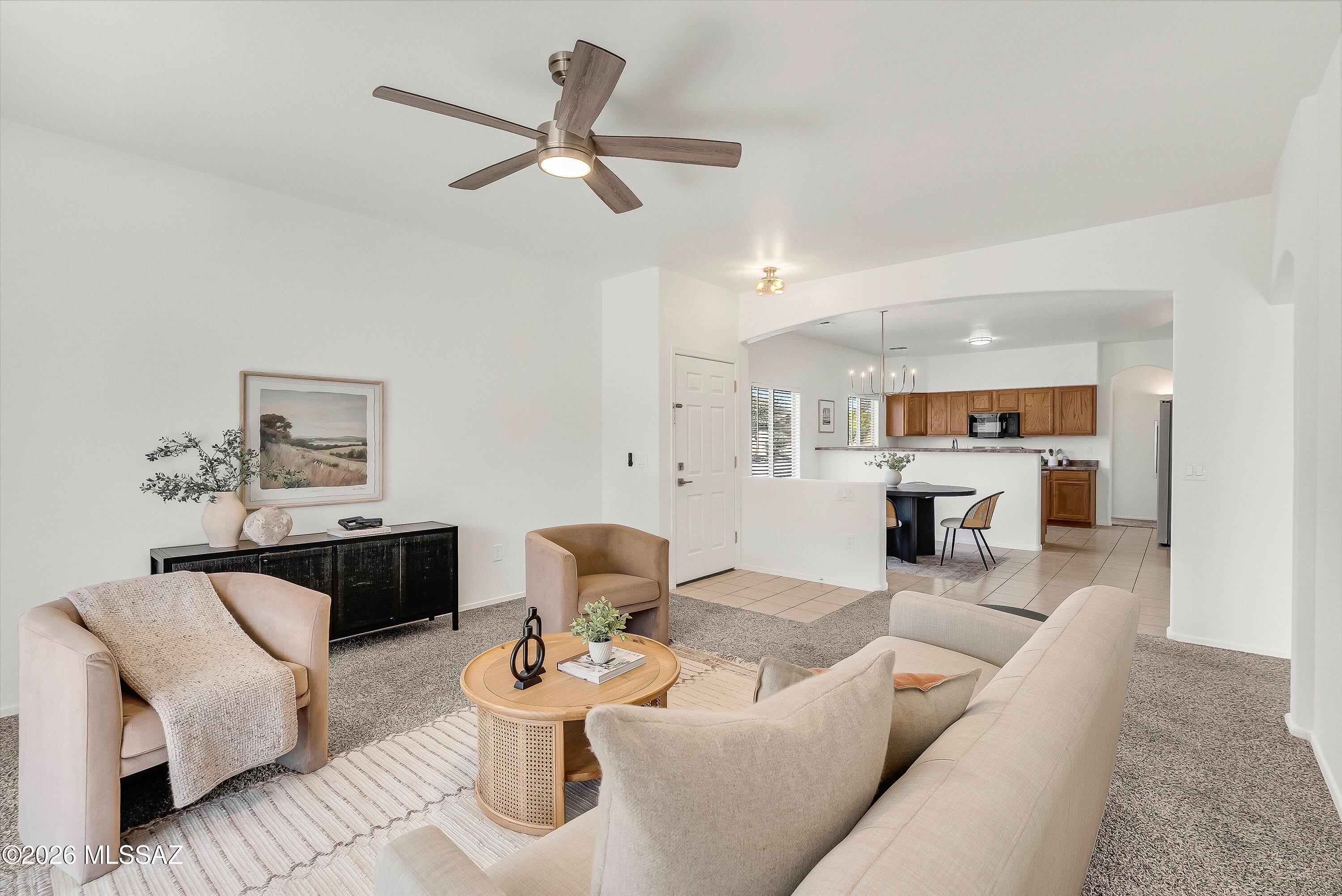 1917 W Calle Dos Rios