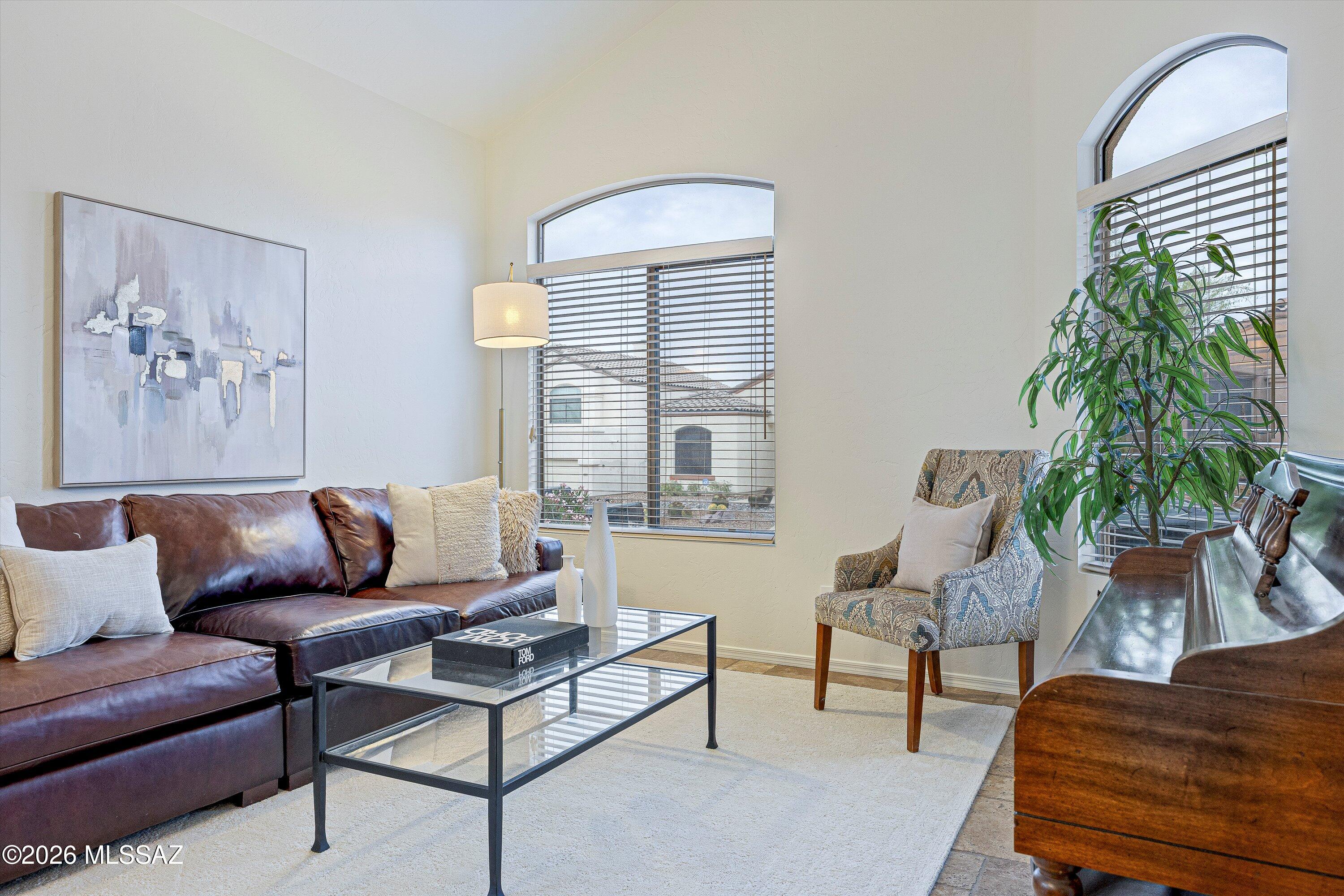 861 N Western Ridge Trail