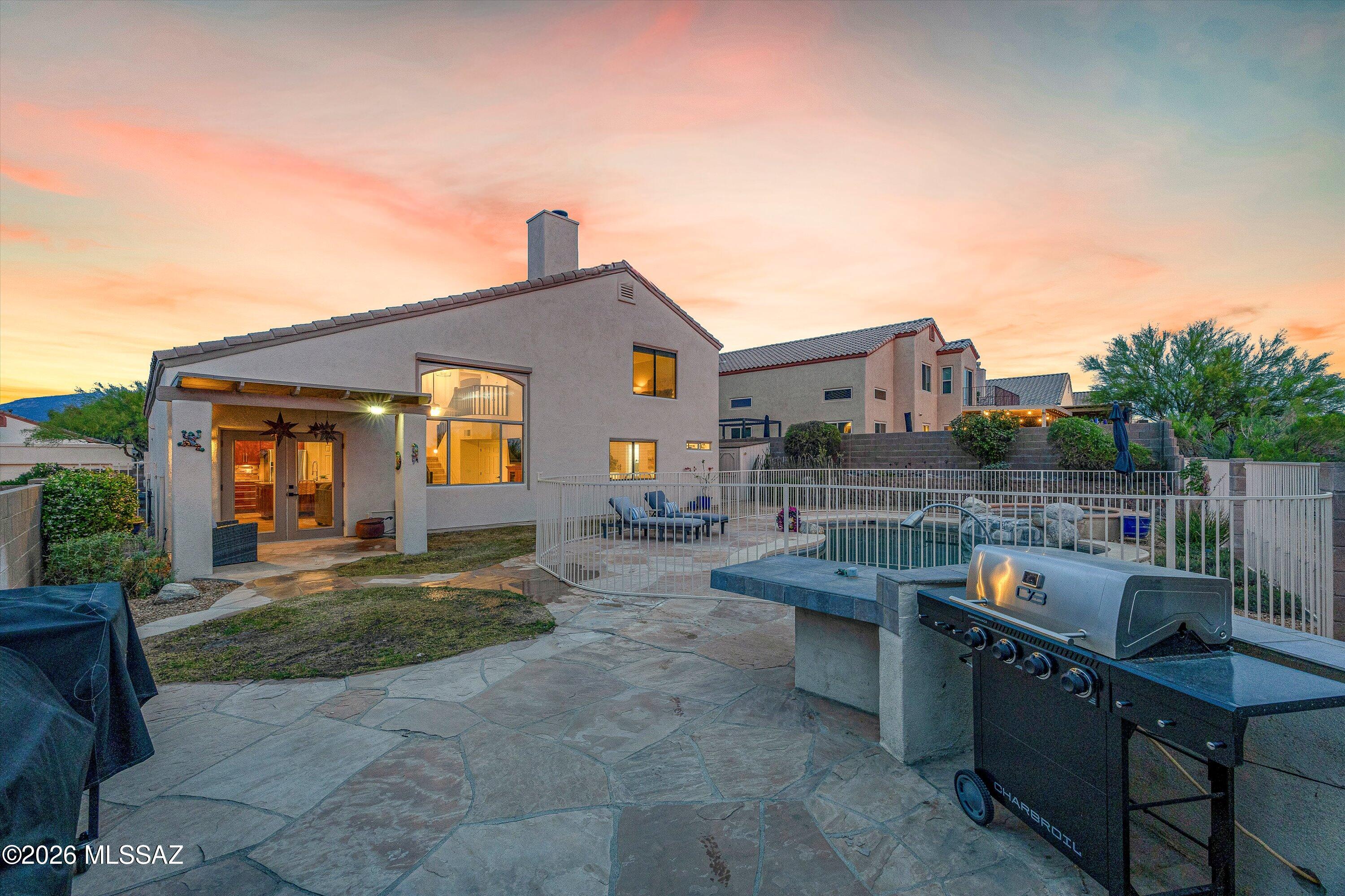 861 N Western Ridge Trail
