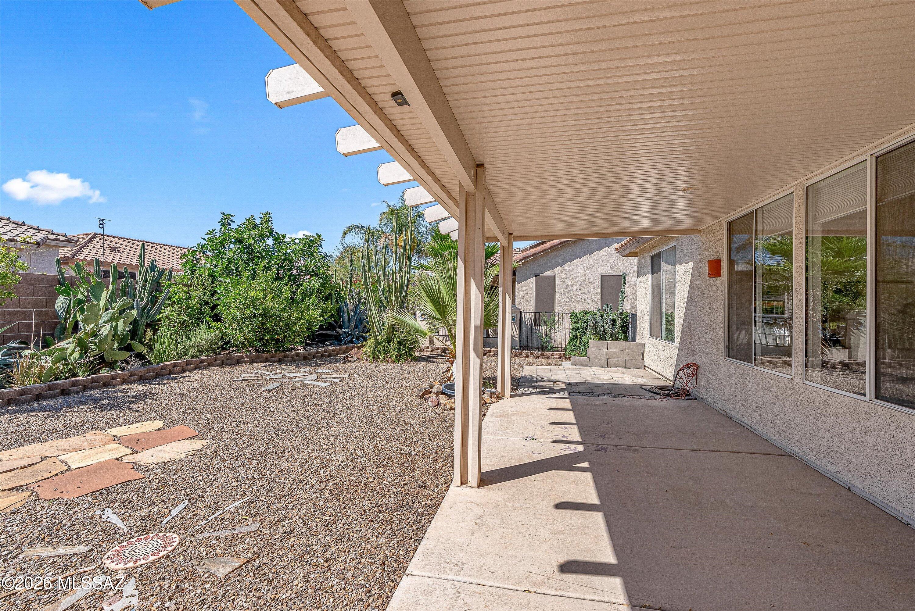 7541 W Wandering Coyote Drive