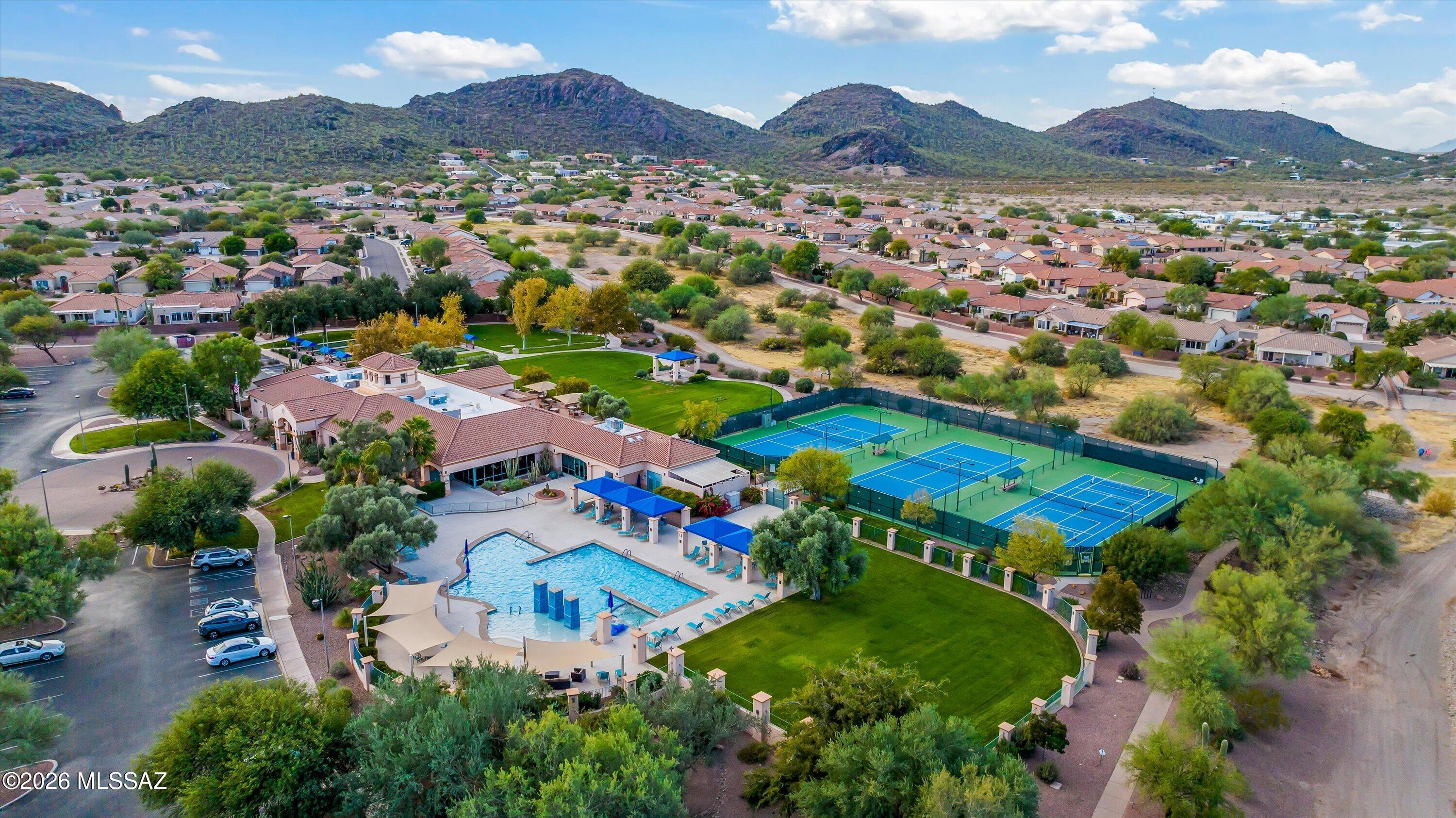 7541 W Wandering Coyote Drive