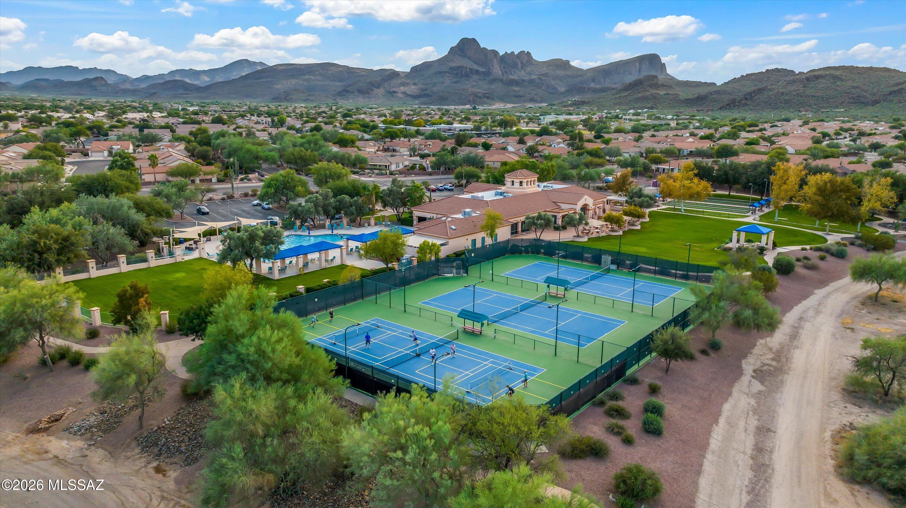 7541 W Wandering Coyote Drive