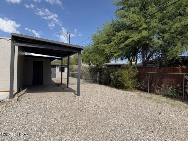 1431 E Adelaide Drive