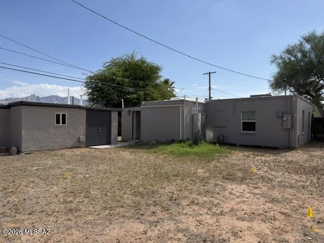1431 E Adelaide Drive