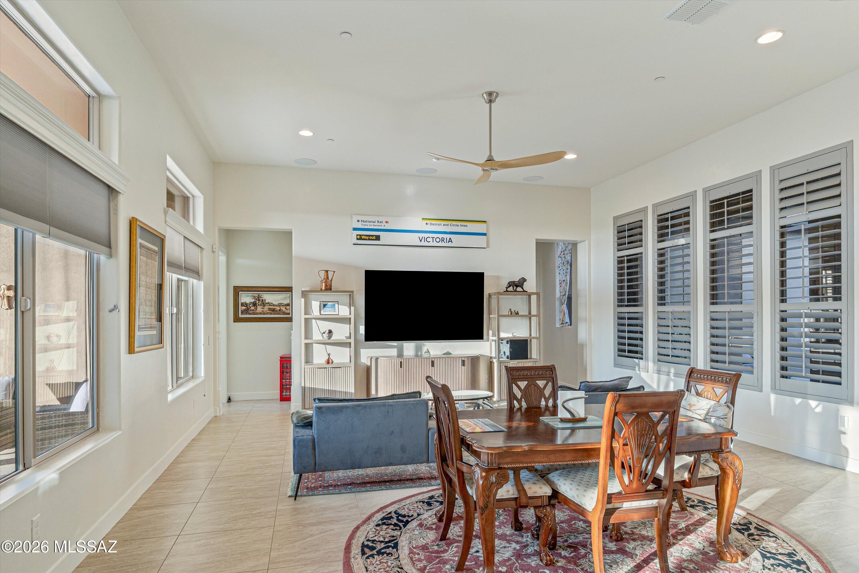 14175 N Los Saguaros Drive