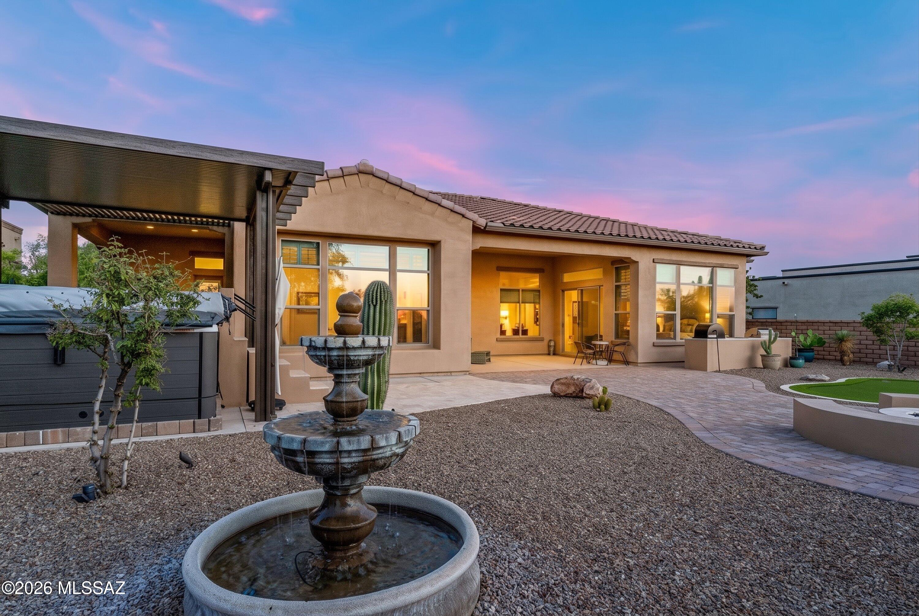 14175 N Los Saguaros Drive