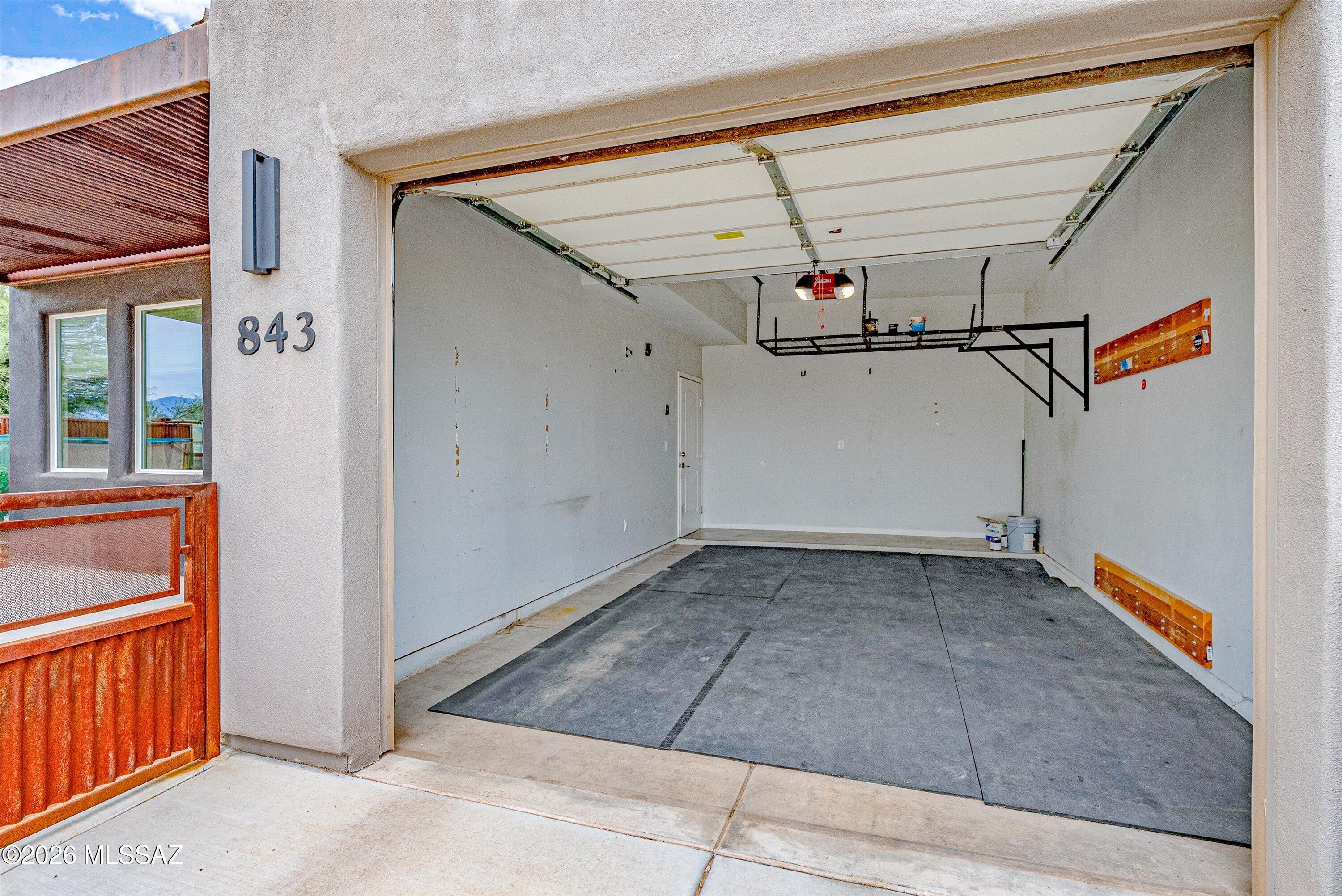 843 W Park Road